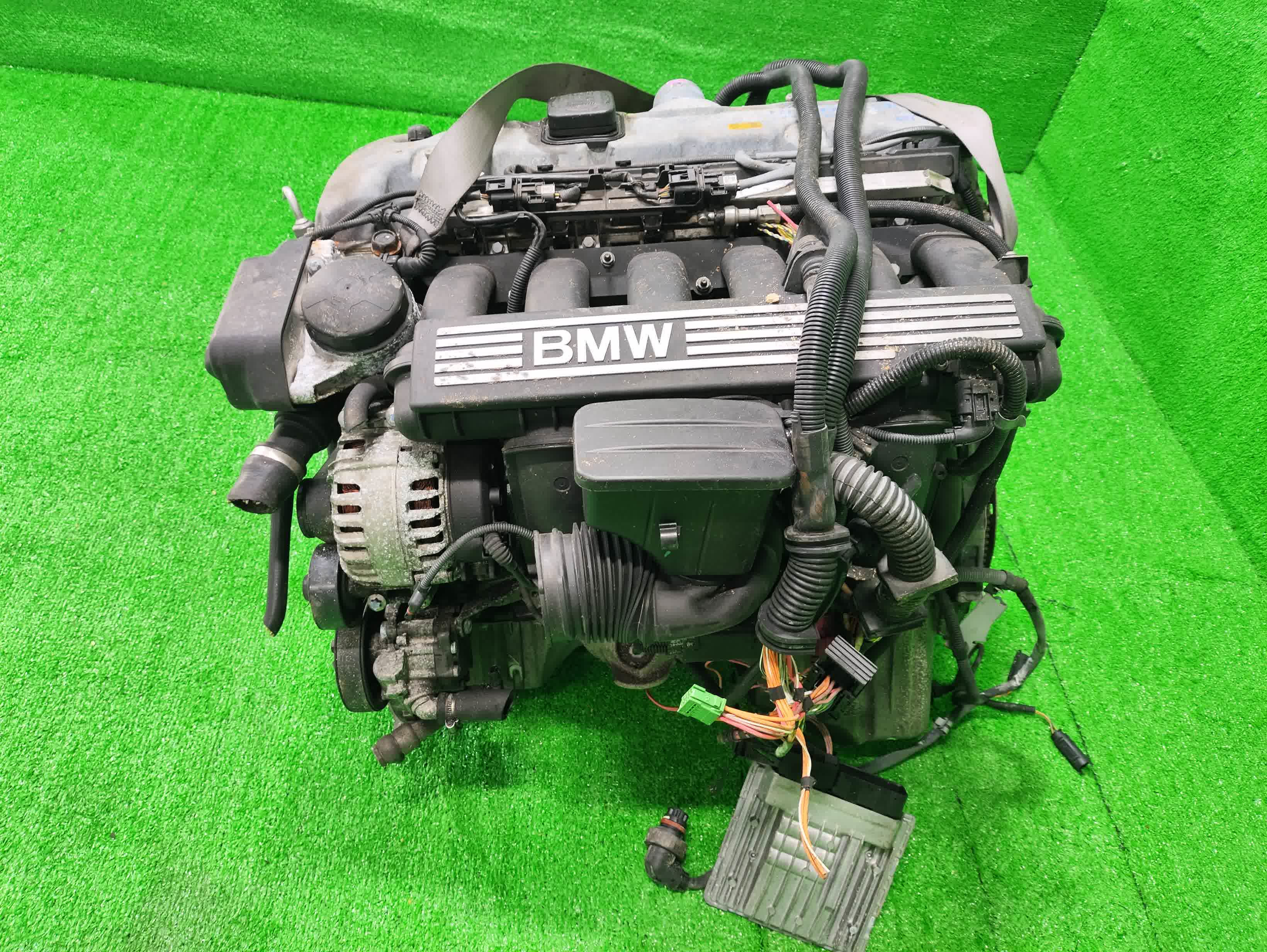 Двигатель BMW 5-Series, 3-Series, X3, 323i, 325i, 525i E61, E60, E90, E91, E93, E92, E83 N52B25AF N52B25AF 1 ракурс
