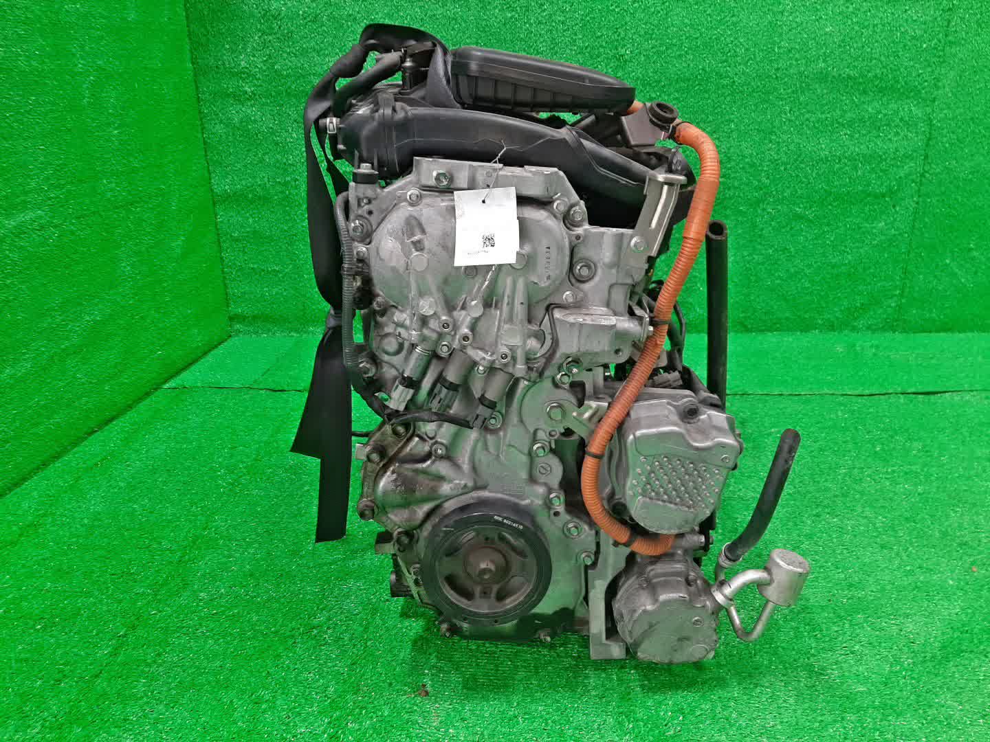 Двигатель NISSAN X-TRAIL HNT32 MR20DD 730983B 2 ракурс
