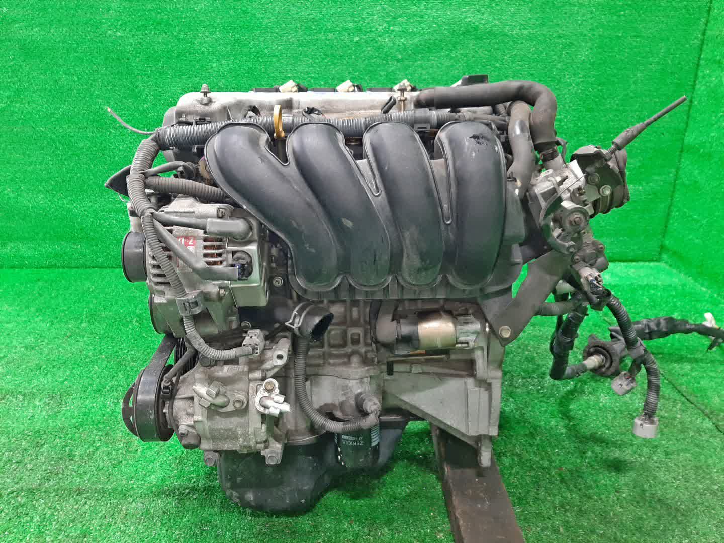 Двигатель TOYOTA COROLLA SPACIO ZZE122N 1ZZ-FE MEX 3 ракурс