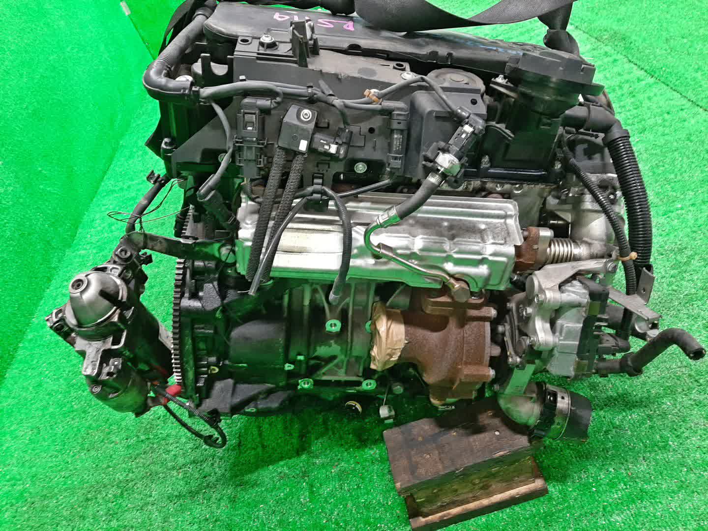 Двигатель BMW 320d, 523d, 5-Series, 3-Series F30, F31, F11, F10, FW20, MX20 N47D20C 84268498 3 ракурс