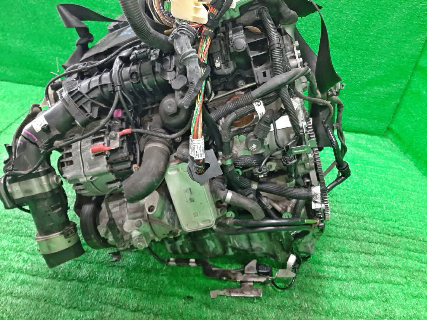Двигатель BMW 320d, 523d, 5-Series, 3-Series F30, F31, F11, F10, FW20, MX20 N47D20C 84268498 4 ракурс