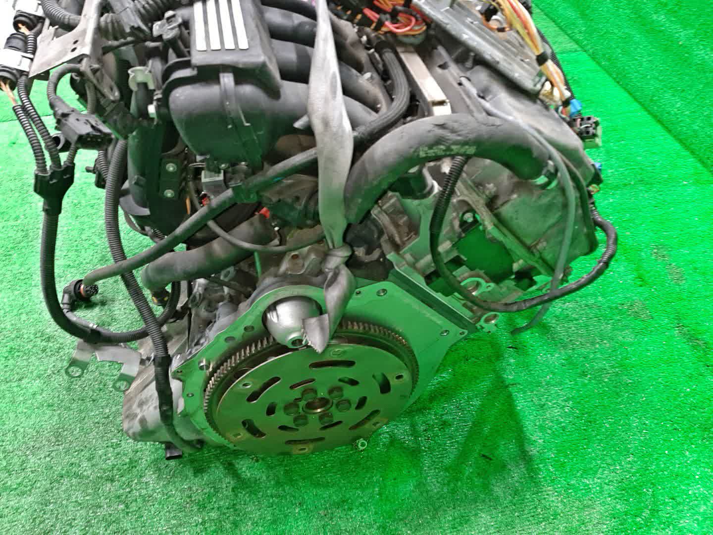 Двигатель BMW 5-Series, 3-Series, X3, 323i, 325i, 525i E61, E60, E90, E91, E93, E92, E83 N52B25AF N52B25AF 5 ракурс