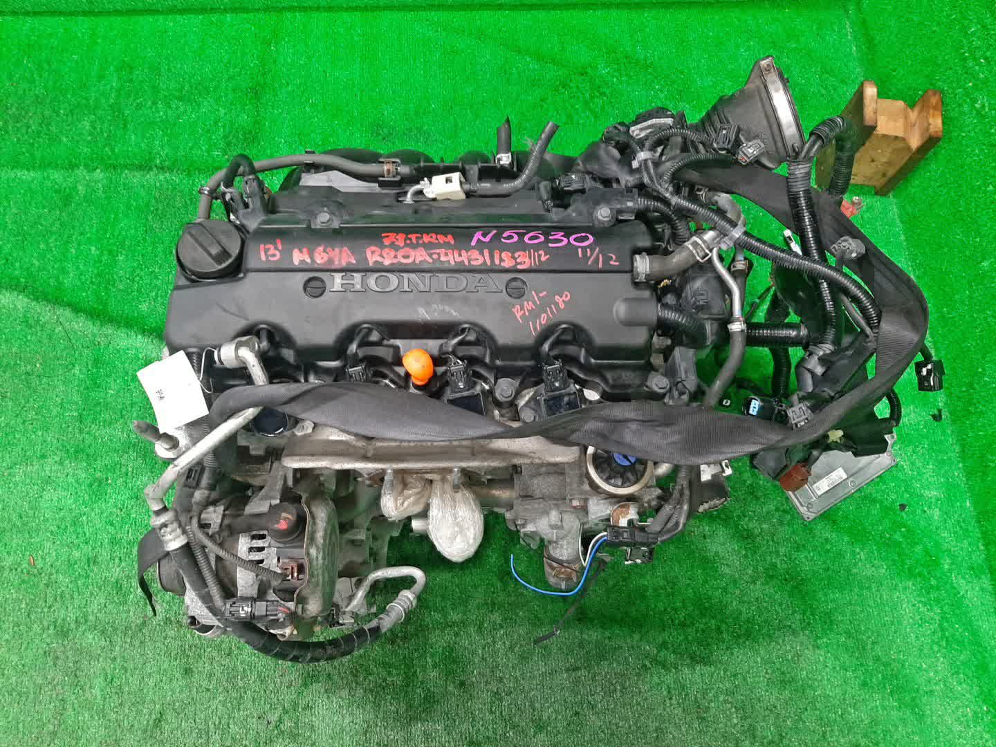 Двигатель HONDA CR-V RM1 R20A 4431183 1 ракурс