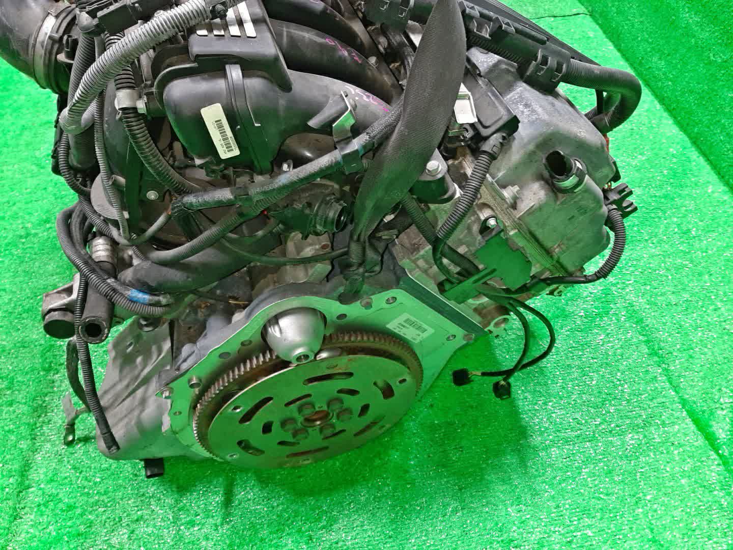 Двигатель BMW 5-Series, 3-Series, 323i, 325i, 525i E61, E60, E90, E91, E93, E92 N52B25AE N52B25AE 5 ракурс