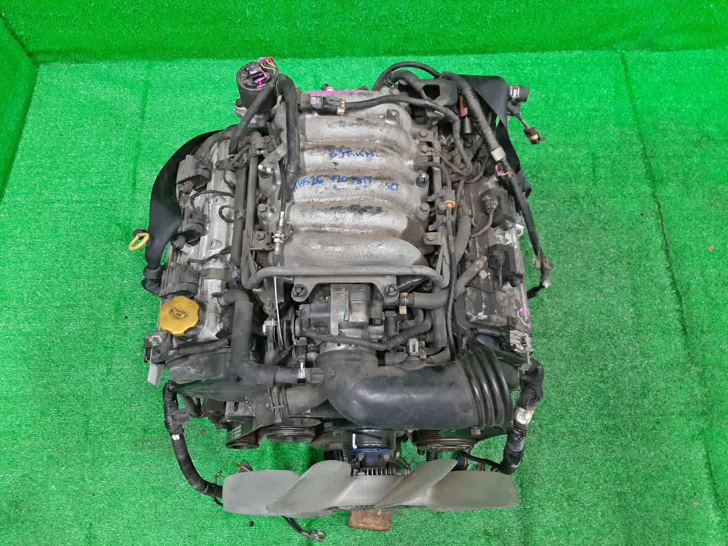 Двигатель ISUZU BIGHORN UBS26GW 6VE1 023618 1 ракурс