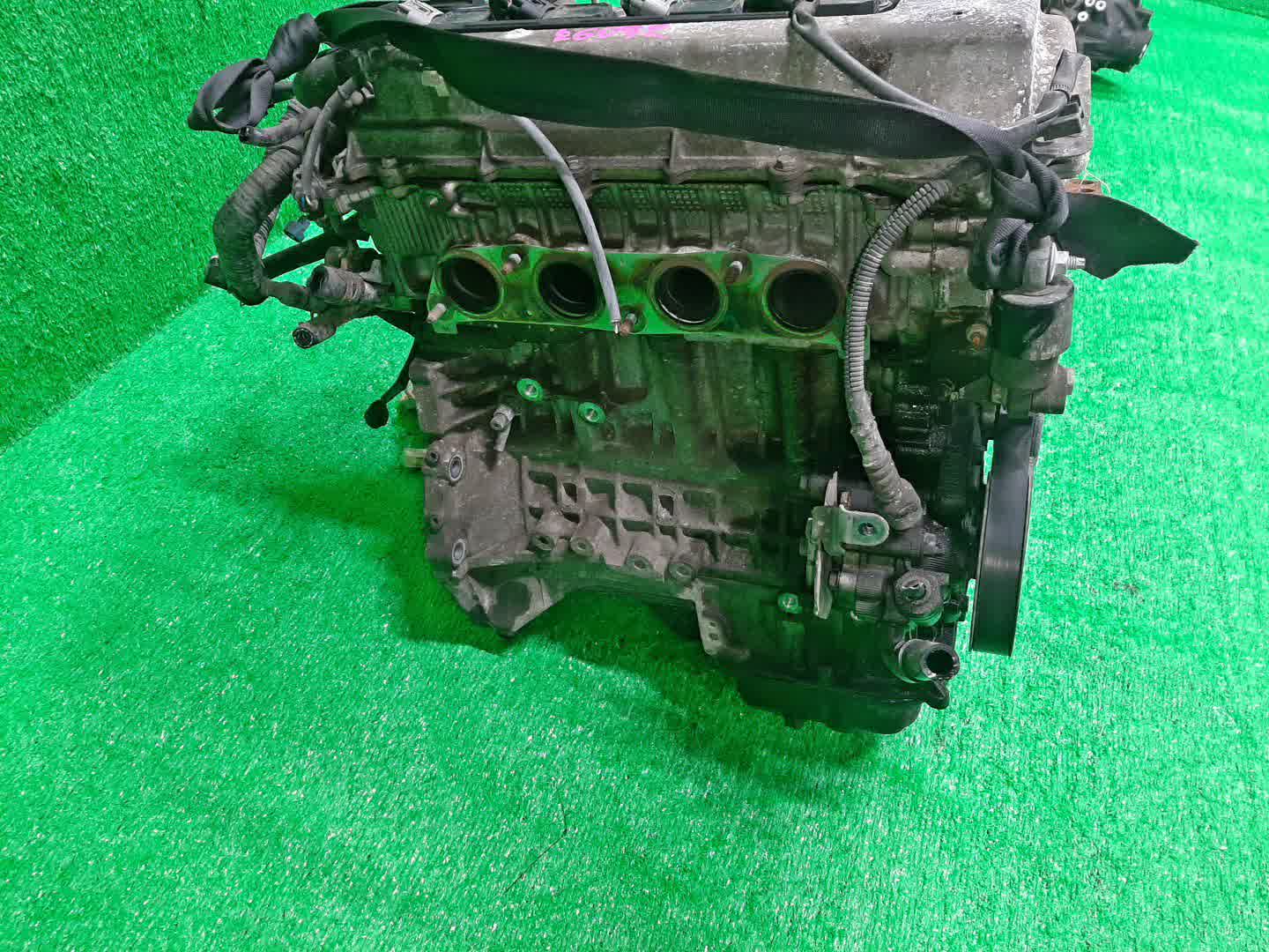 Двигатель TOYOTA COROLLA, PREMIO, COROLLA SPACIO, WISH, ALLION, COROLLA FIELDER, ALLEX, COROLLA RUNX, WILL VS ZZE124, ZZT245, ZZE124N, ZNE14G, ZZE124G, ZZE129 1ZZ-FE MEX 3 ракурс
