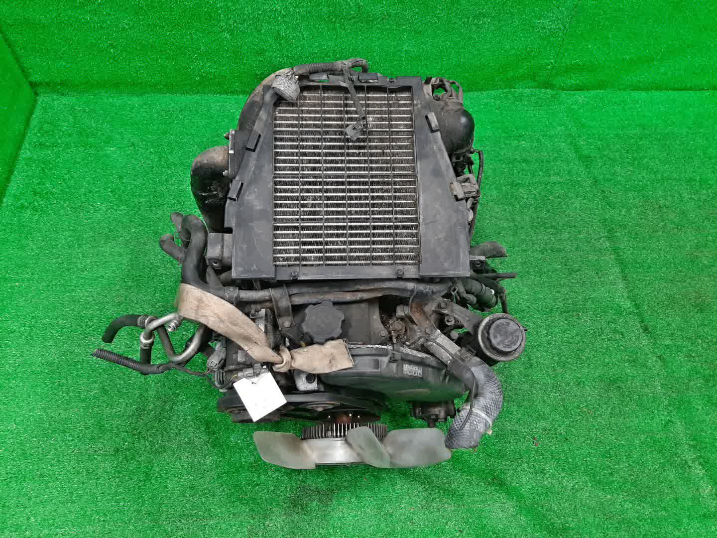 Двигатель TOYOTA GRANVIA, GRAND HIACE, HIACE REGIUS, TOURING HIACE KCH16W, KCH46G, KCH46W 1KZ-TE 2MOD 1 ракурс Двигатель TOYOTA GRANVIA, GRAND HIACE, HIACE REGIUS, TOURING HIACE KCH16W, KCH46G, KCH46W 1KZ-TE 2MOD 1 ракурс