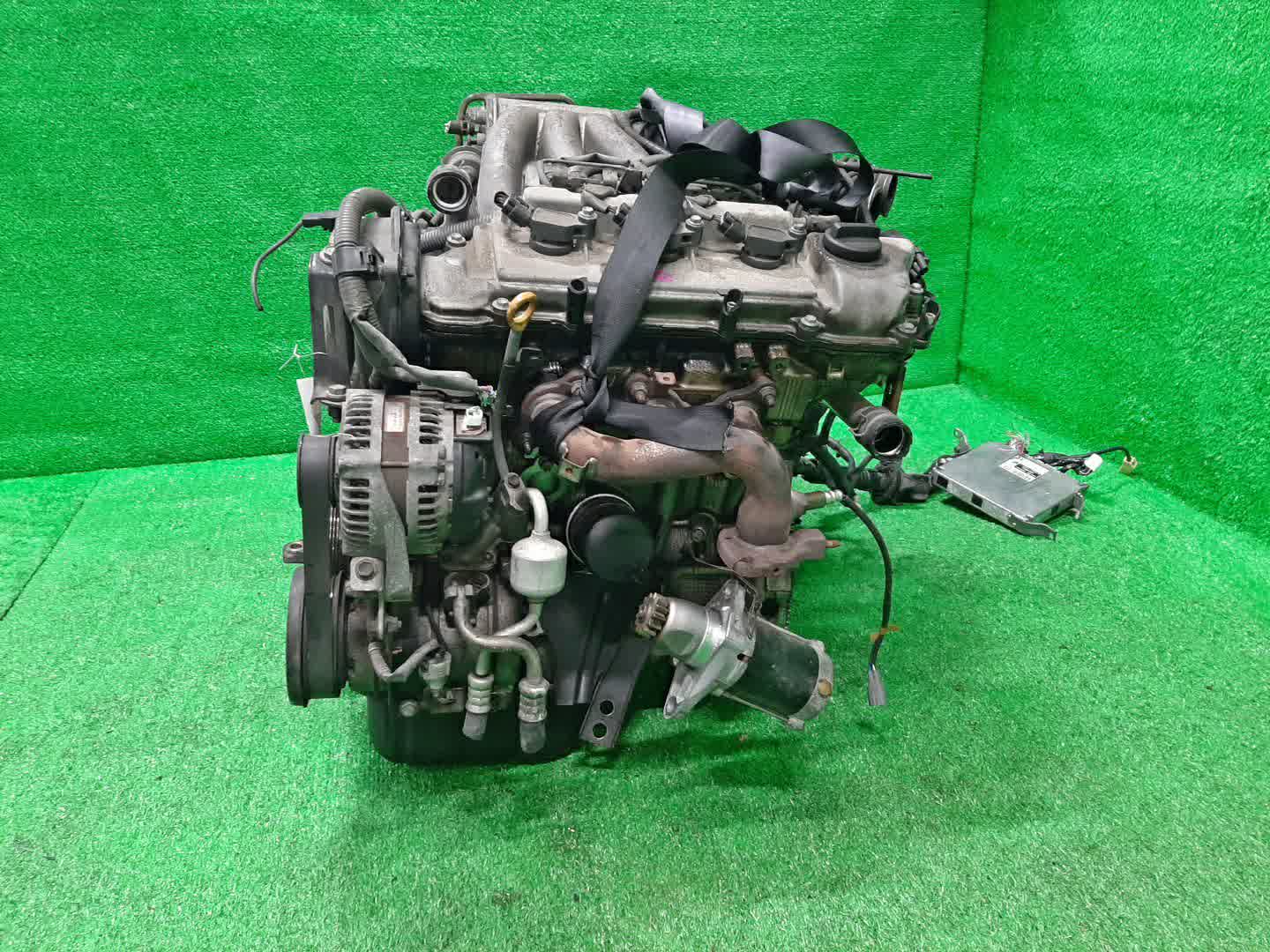 Двигатель TOYOTA ALPHARD MNH10W 1MZ-FE 1MOD 4 ракурс Двигатель TOYOTA ALPHARD MNH10W 1MZ-FE 1MOD 4 ракурс