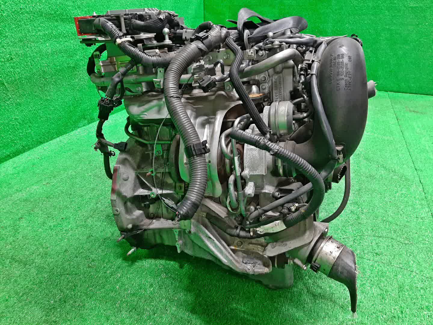 Двигатель NISSAN SKYLINE, Q50 YV37, ZV37, V37 M274DE20AL, 274A, 274930 1S93720DLB 3 ракурс