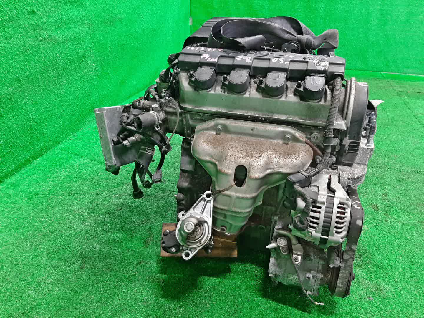 Двигатель HONDA CIVIC, STREAM, EDIX, CIVIC FERIO EU3, ES3, EU4, ET2, EN2, RN2, RN1, BE1, BE2 D17A 1313714 3 ракурс