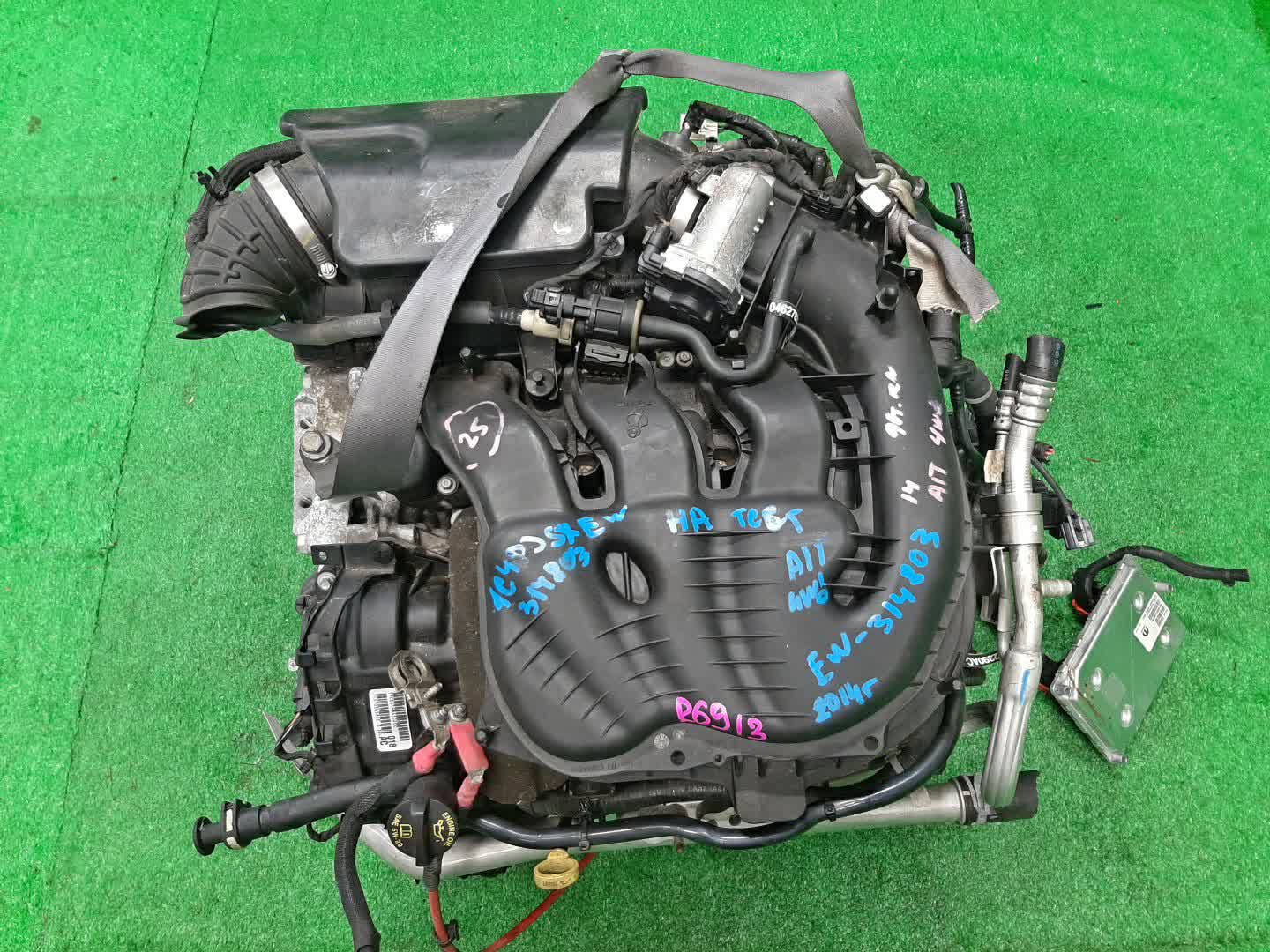 Двигатель JEEP CHEROKEE KL EHB EW314803 1 ракурс Двигатель JEEP CHEROKEE KL EHB EW314803 1 ракурс