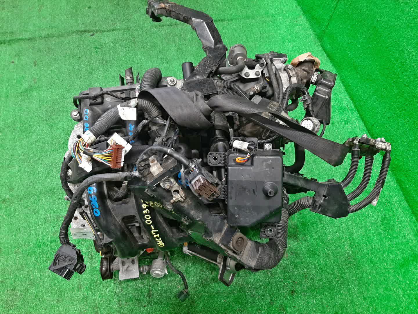 Двигатель NISSAN SERENA GFNC27, GNC27 MR20DD 026995C 1 ракурс Двигатель NISSAN SERENA GFNC27, GNC27 MR20DD 026995C 1 ракурс