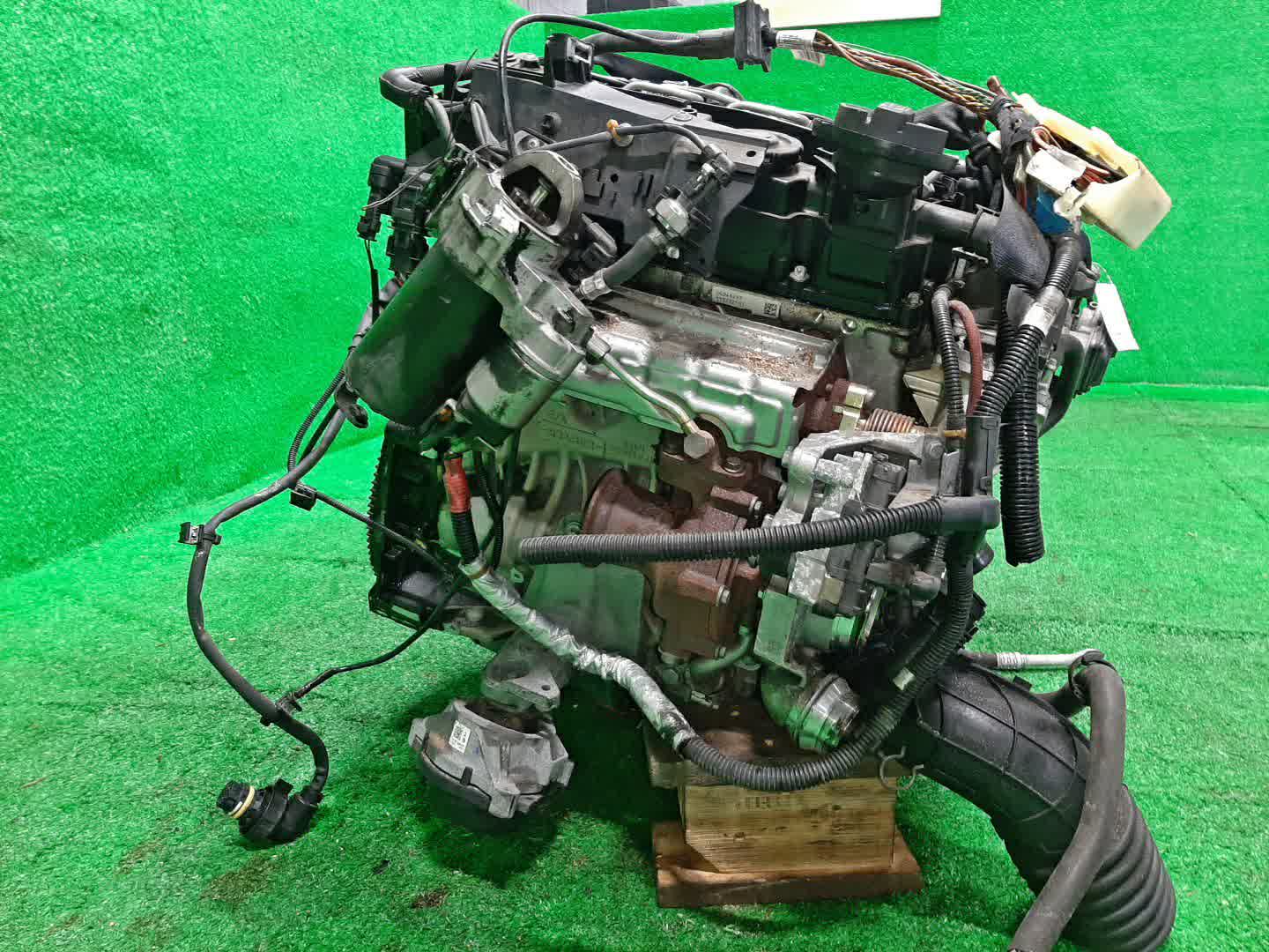 Двигатель BMW 320d, 523d, 5-Series, 3-Series F30, F31, F11, F10, FW20, MX20 N47D20C 77738497 3 ракурс