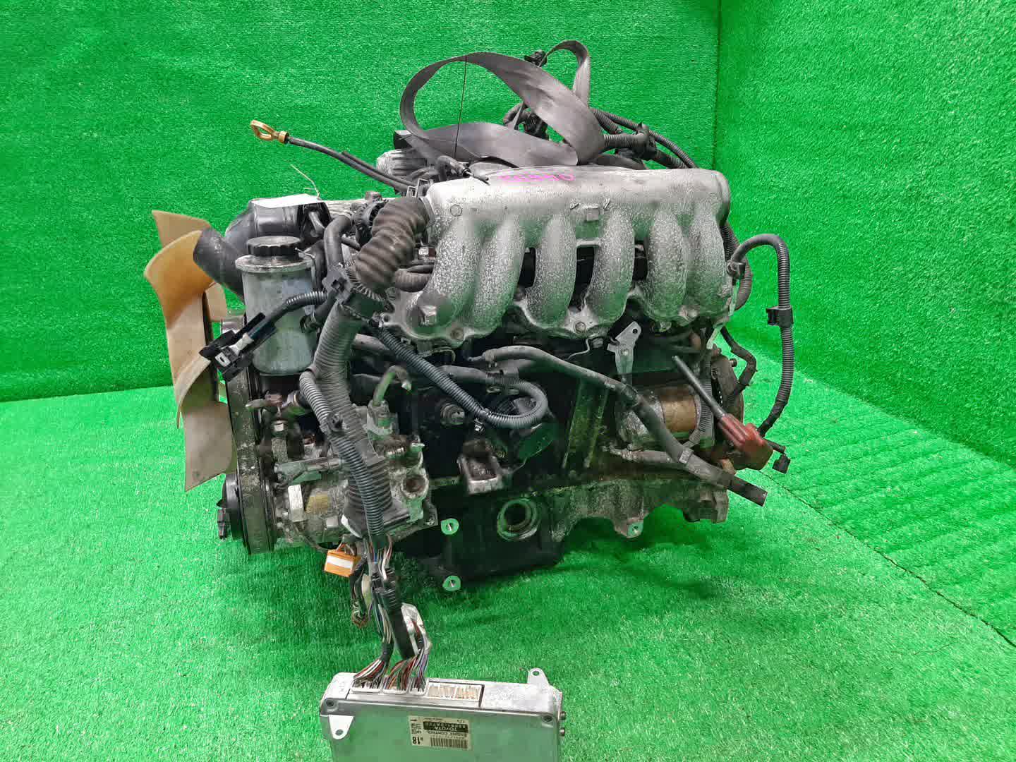 Двигатель TOYOTA CROWN JZS173 1JZ-GE VVTI 4 ракурс