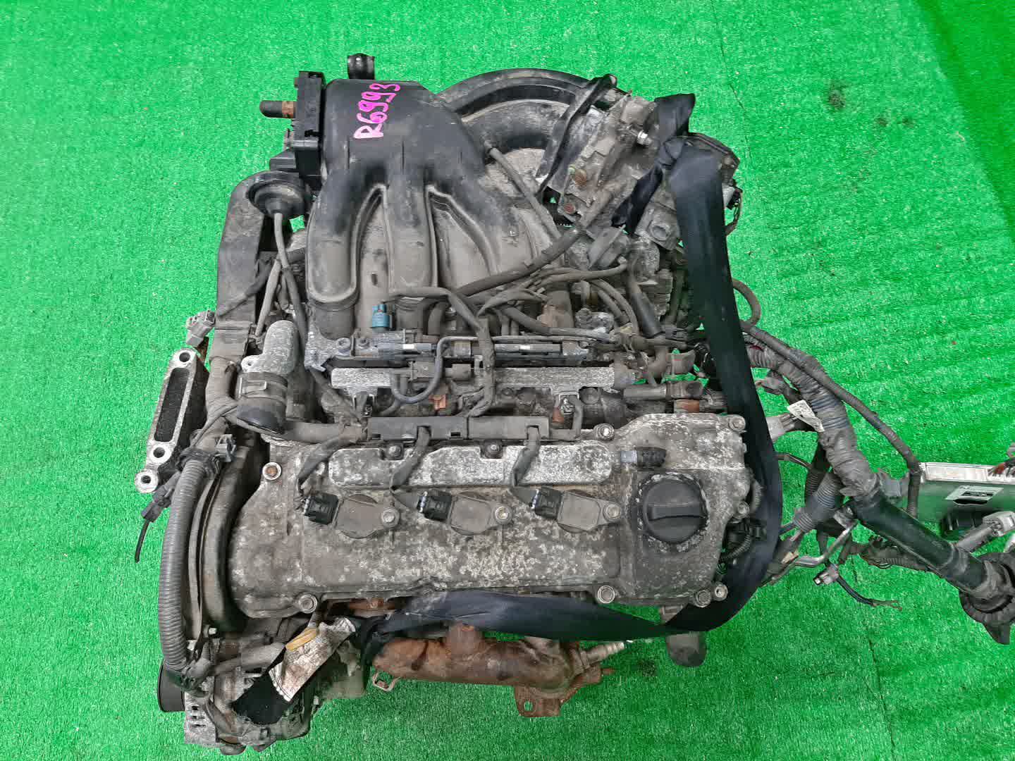 Двигатель TOYOTA ALPHARD MNH15W 1MZ-FE 2MOD 1 ракурс Двигатель TOYOTA ALPHARD MNH15W 1MZ-FE 2MOD 1 ракурс