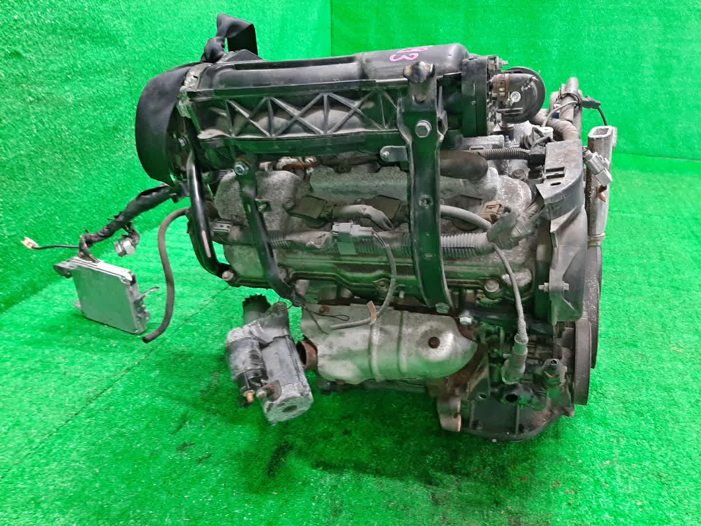 Двигатель TOYOTA ALPHARD MNH15W 1MZ-FE 2MOD 3 ракурс Двигатель TOYOTA ALPHARD MNH15W 1MZ-FE 2MOD 3 ракурс