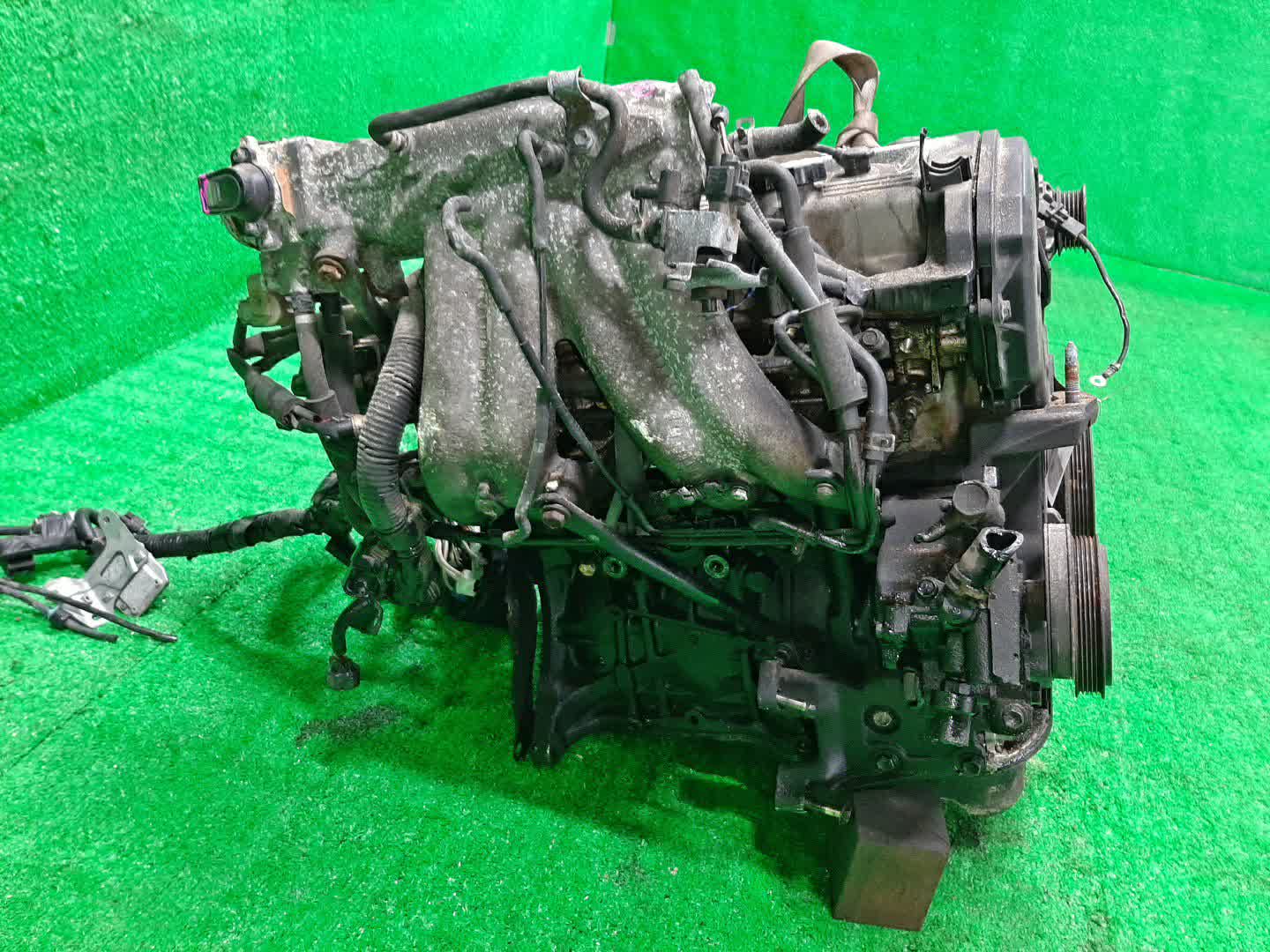 Двигатель TOYOTA CALDINA, CAMRY, CARINA, CORONA, VISTA ST195G, SV35, SV43, ST195 3S-FE TPAM 3 ракурс