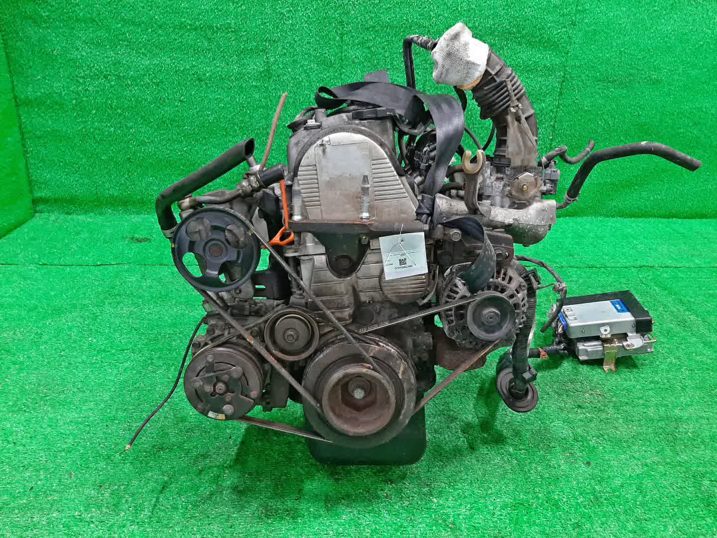 Двигатель HONDA CAPA GA4, GA6 D15B 9003356 2 ракурс