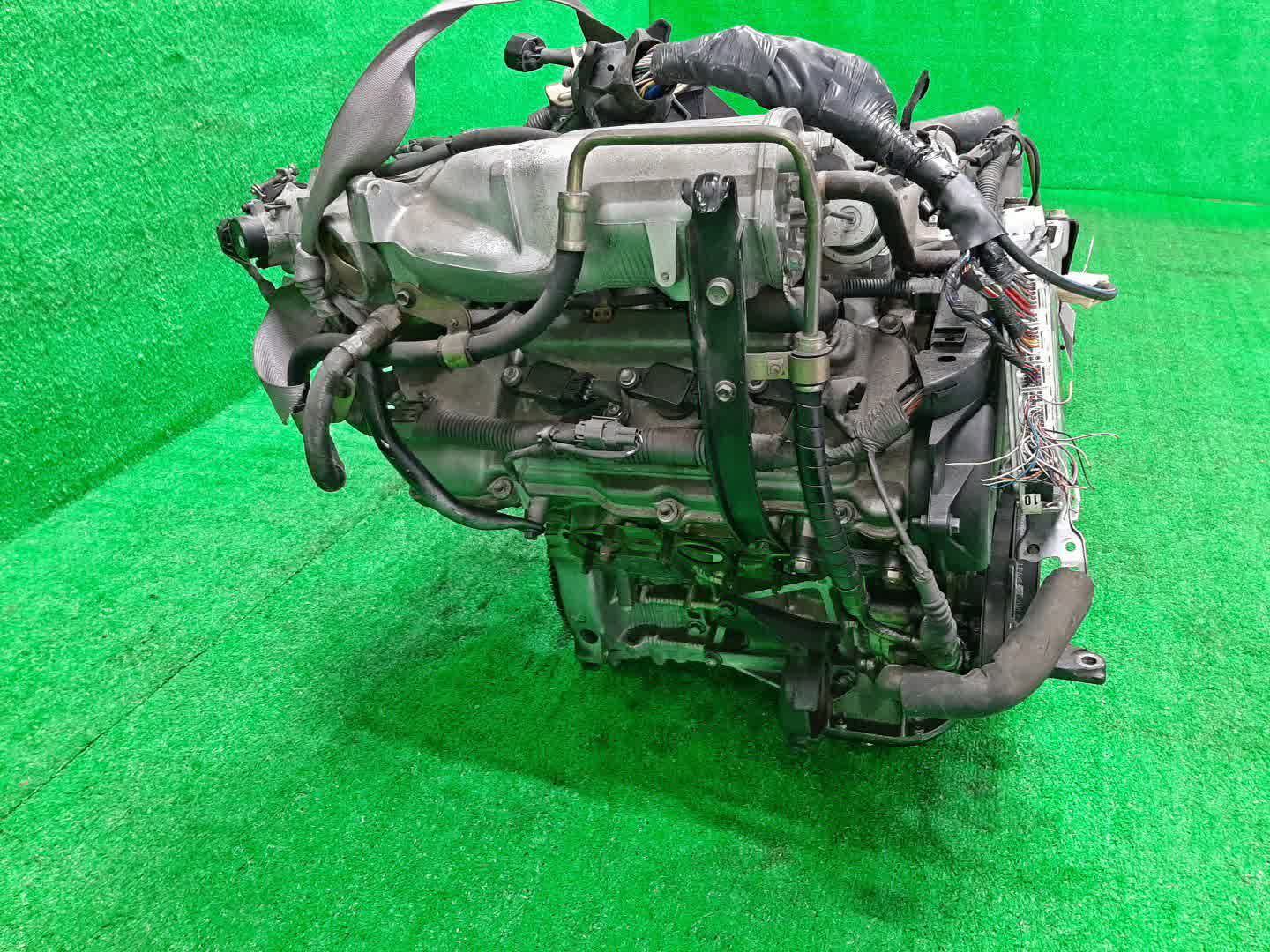 Двигатель TOYOTA ALPHARD MNH10W 1MZ-FE 1MOD 3 ракурс Двигатель TOYOTA ALPHARD MNH10W 1MZ-FE 1MOD 3 ракурс