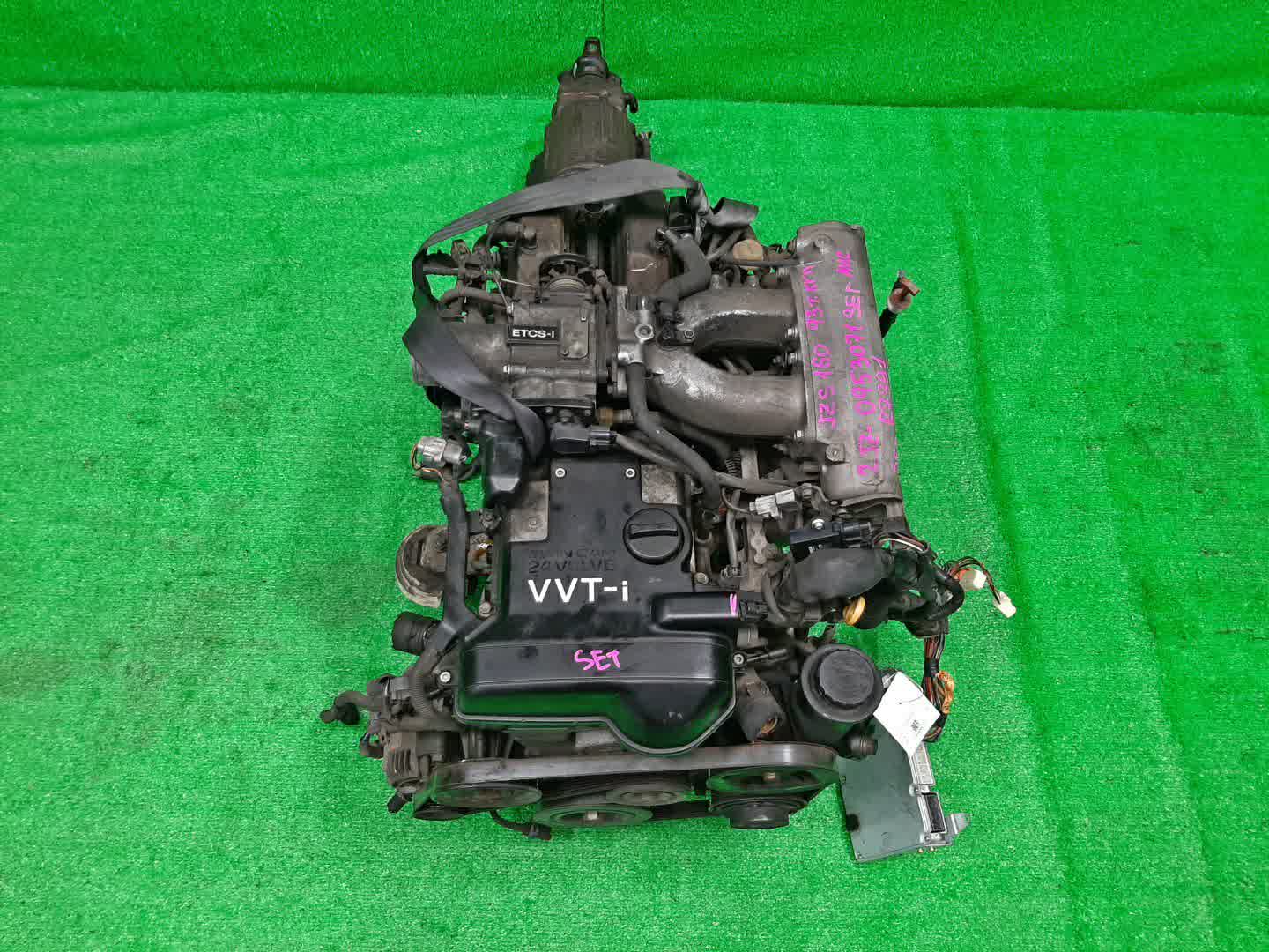 Двигатель TOYOTA ARISTO JZS160 2JZ-GE SET 1 ракурс