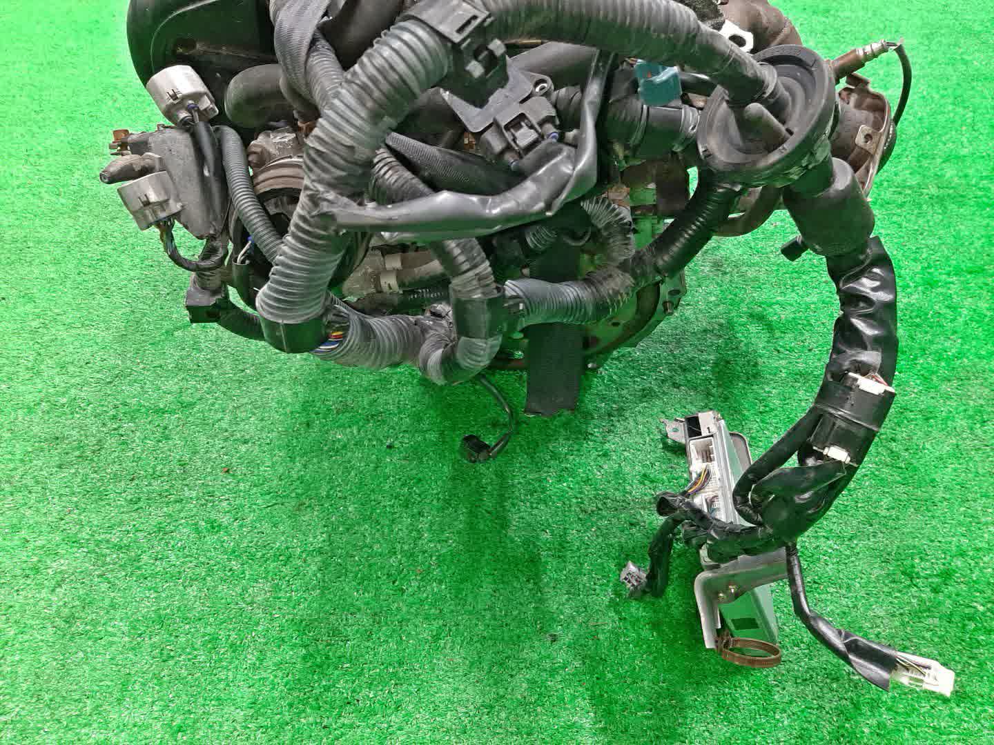 Двигатель TOYOTA CALDINA, CELICA, COROLLA, PREMIO, COROLLA SPACIO, ISIS, WISH, ALLION, COROLLA FIELDER, ALLEX, COROLLA RUNX, WILL VS, FIELDER ZGE20W, ZZT240, ZZT241W, ZZT230, ZZE122, ZNM10, ZNM10W, ZNM10G, ZNE10, ZNE10G, ZZE127 1ZZ-FE MEX 5 ракурс