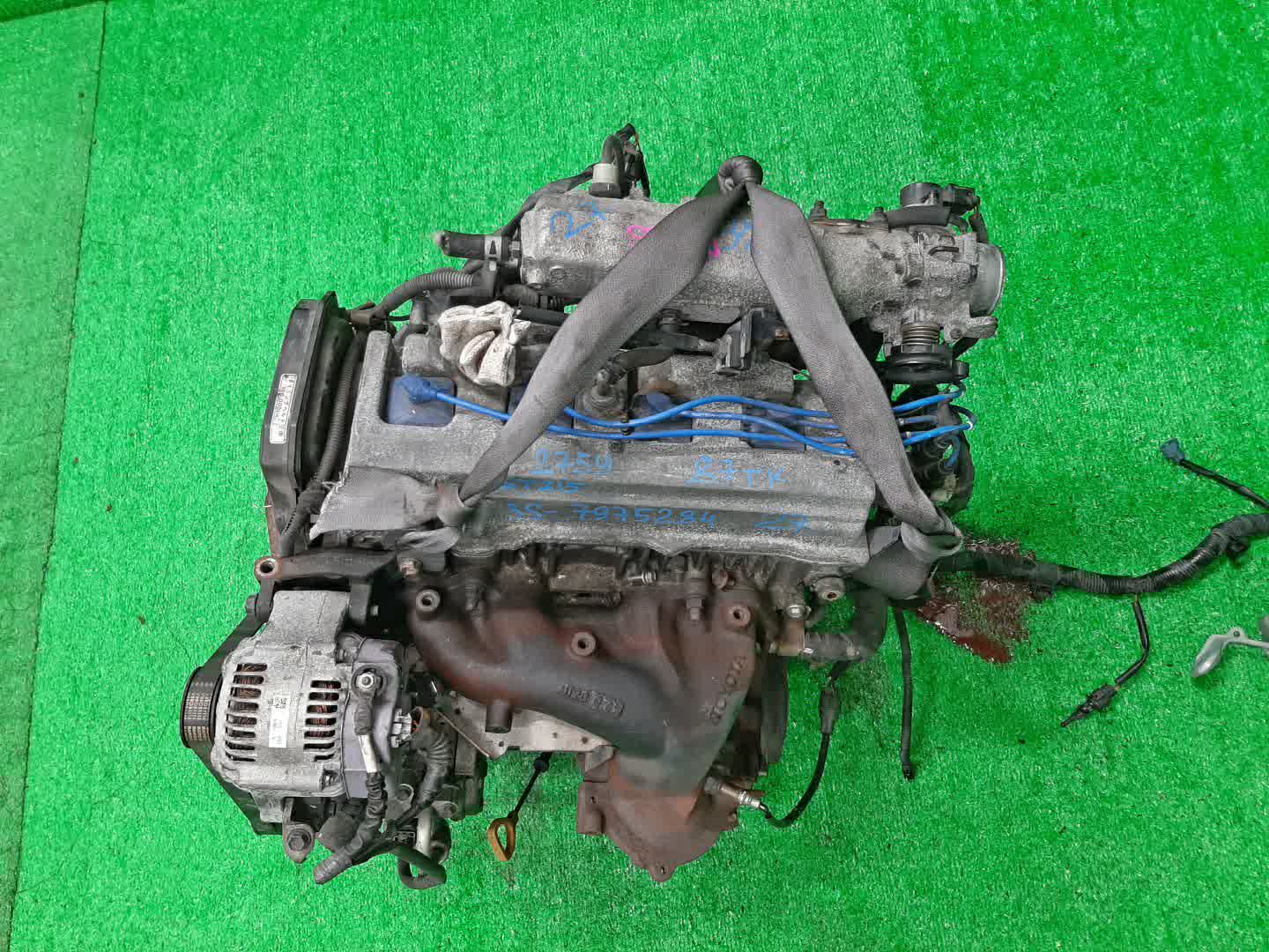Двигатель TOYOTA CALDINA, CARINA, CORONA PREMIO ST215G, ST215, ST195G, ST198V 3S-FE KAT 1 ракурс