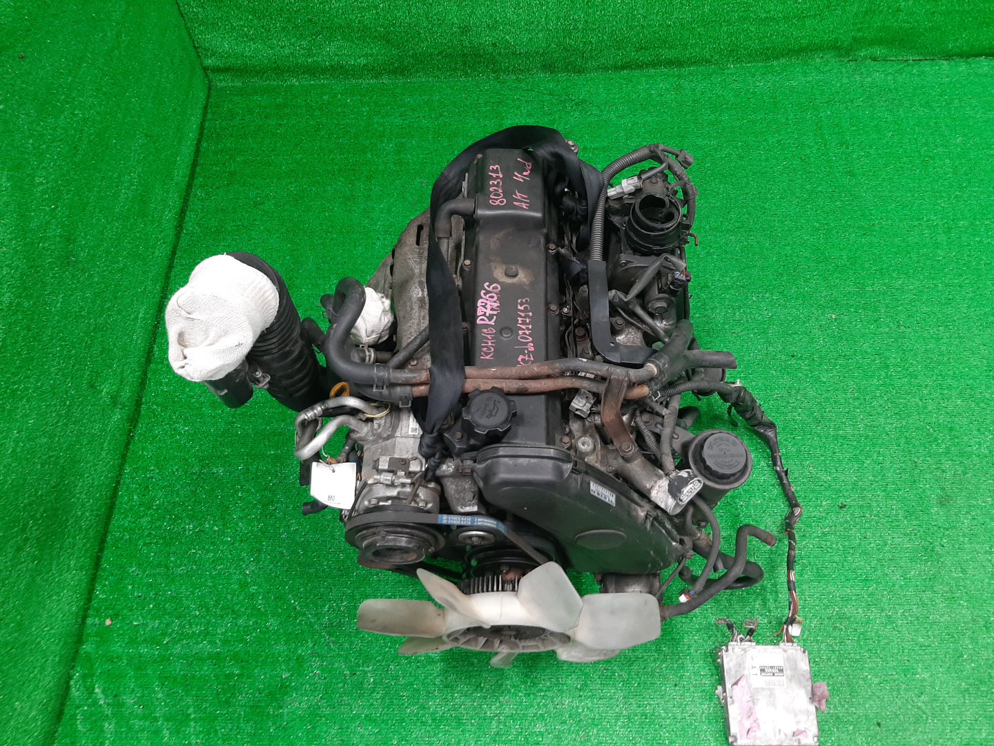 Двигатель TOYOTA GRANVIA, GRAND HIACE, HIACE REGIUS, TOURING HIACE KCH16W, KCH46G, KCH46W 1KZ-TE 2MOD 1 ракурс Двигатель TOYOTA GRANVIA, GRAND HIACE, HIACE REGIUS, TOURING HIACE KCH16W, KCH46G, KCH46W 1KZ-TE 2MOD 1 ракурс