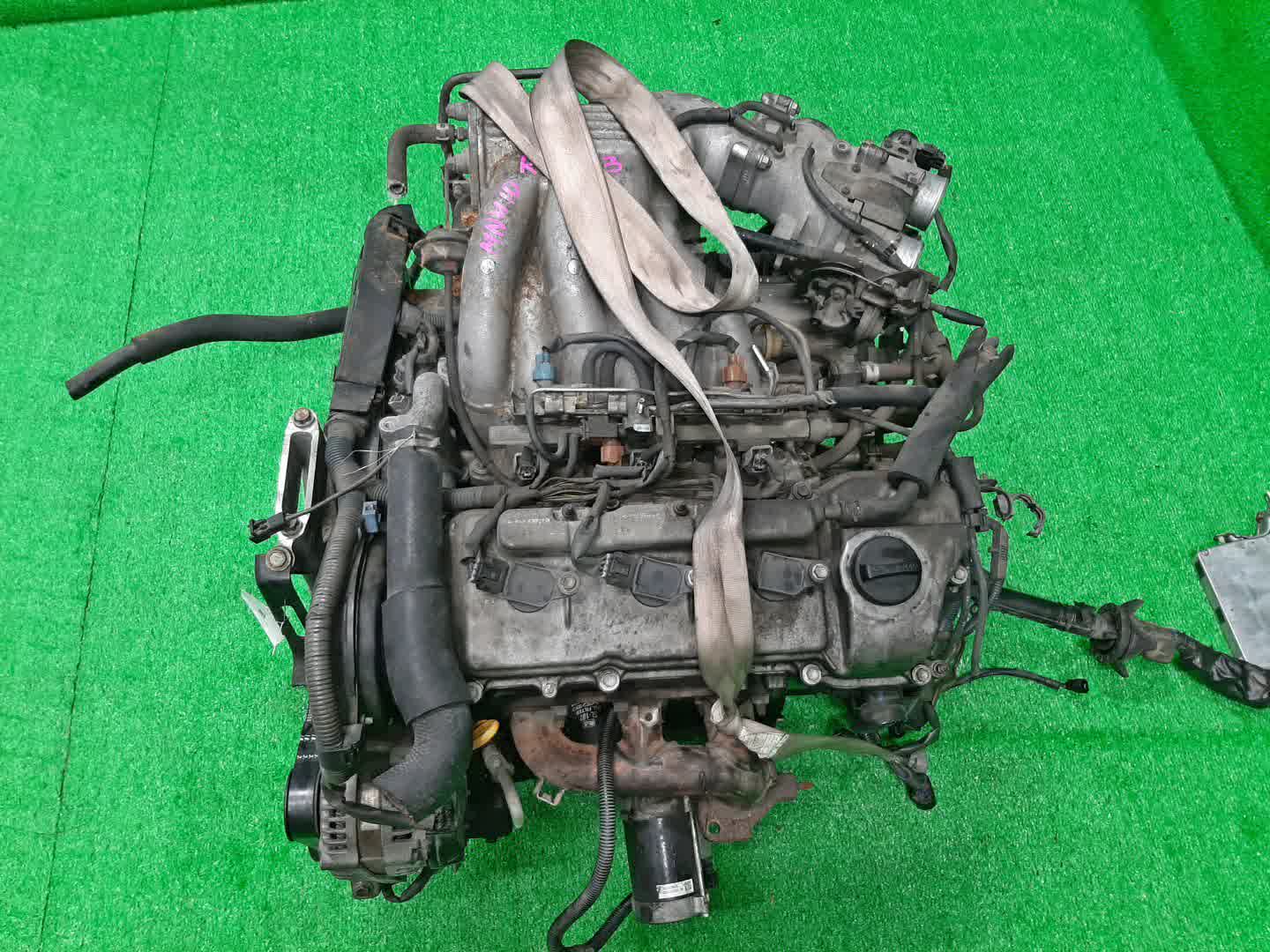 Двигатель TOYOTA ALPHARD MNH10W 1MZ-FE 1MOD 1 ракурс Двигатель TOYOTA ALPHARD MNH10W 1MZ-FE 1MOD 1 ракурс