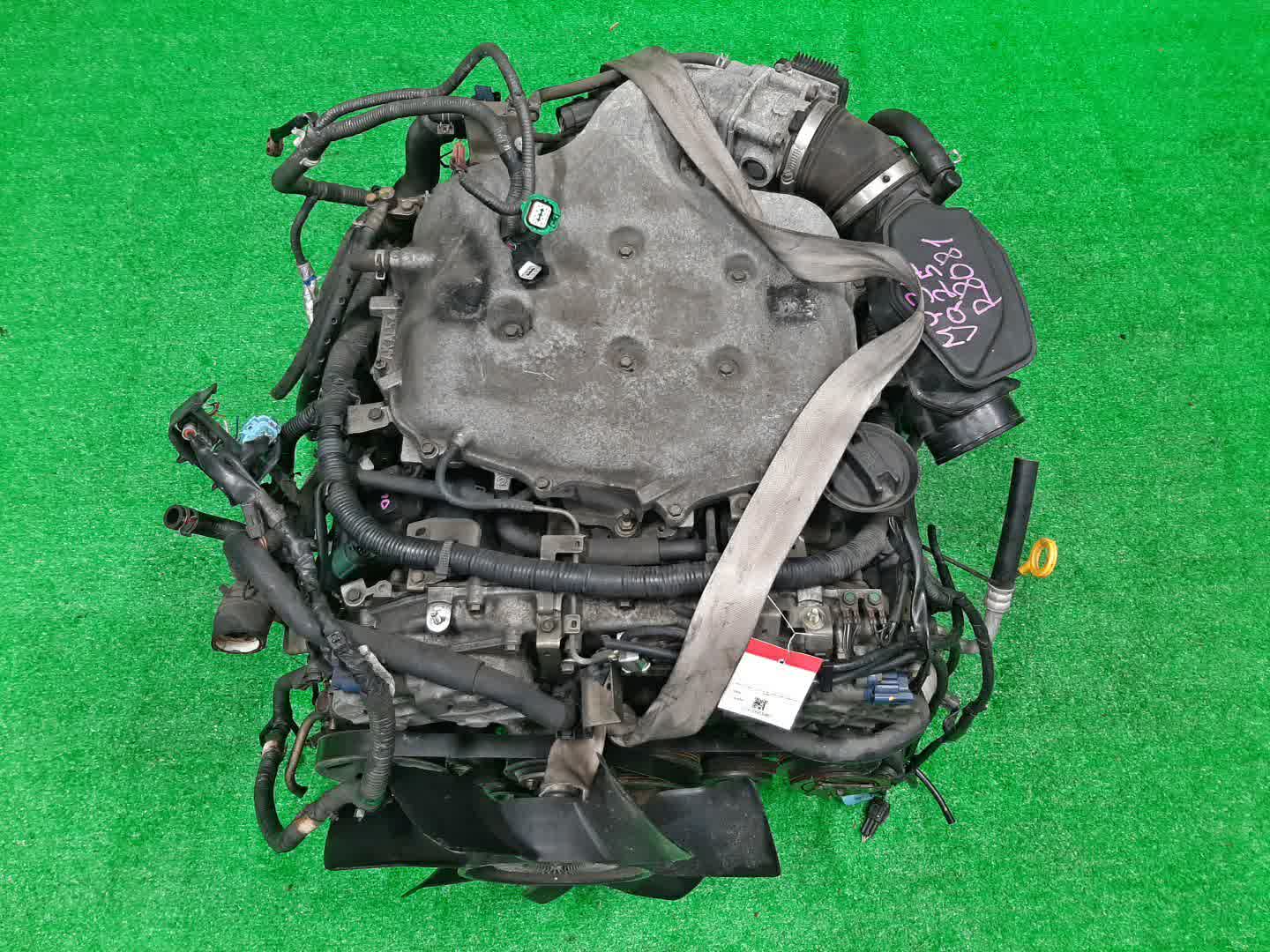 Двигатель NISSAN CEDRIC, GLORIA MY34 VQ25DD 2MOD 1 ракурс
