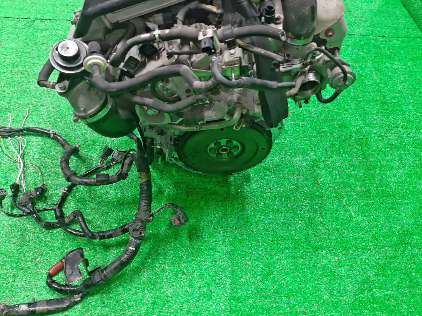 Двигатель MAZDA MPV LY3P L3-VDT 2WD 5 ракурс