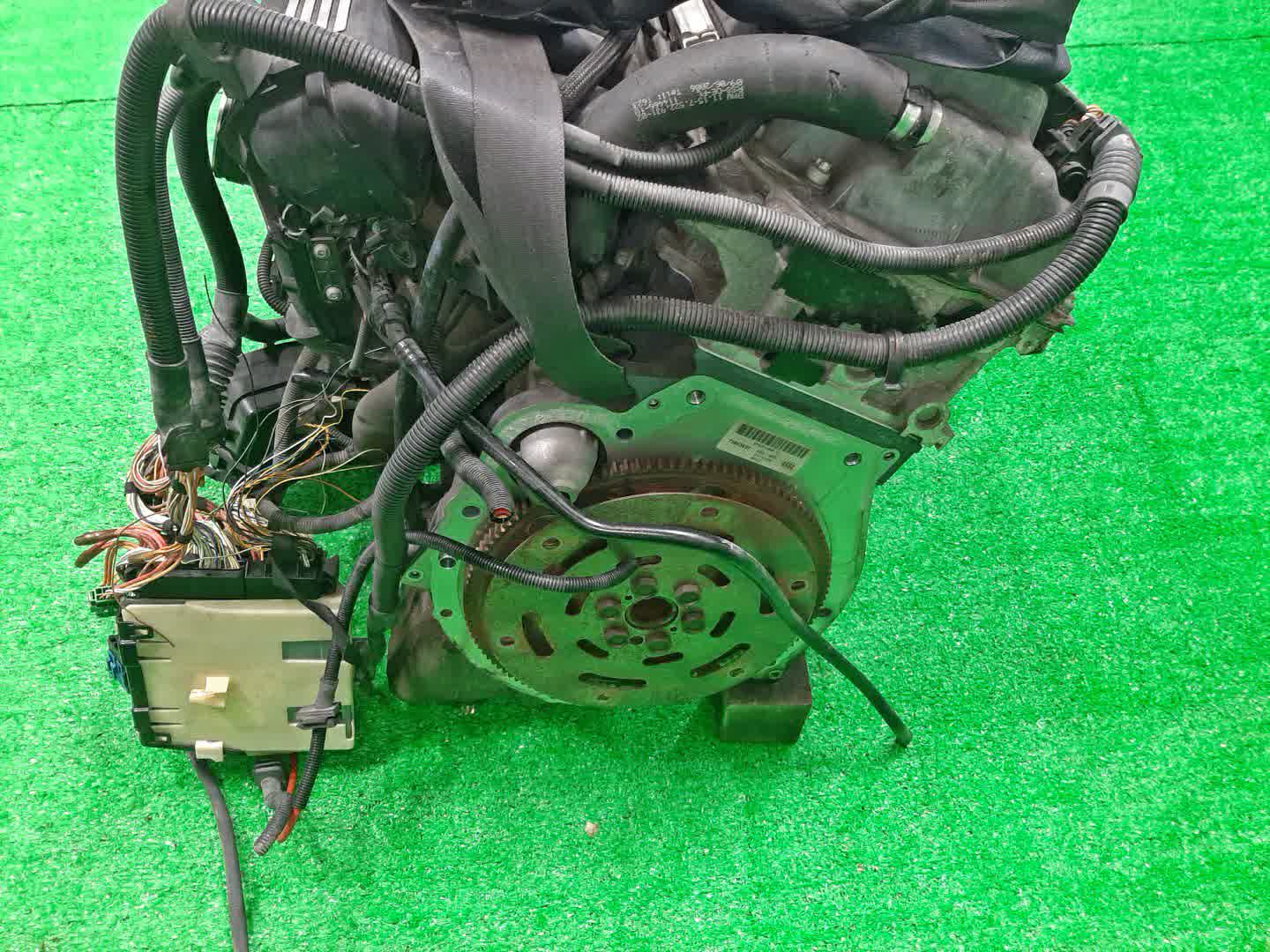 Двигатель BMW Z4 E85 N52B25A N52B25AE 5 ракурс