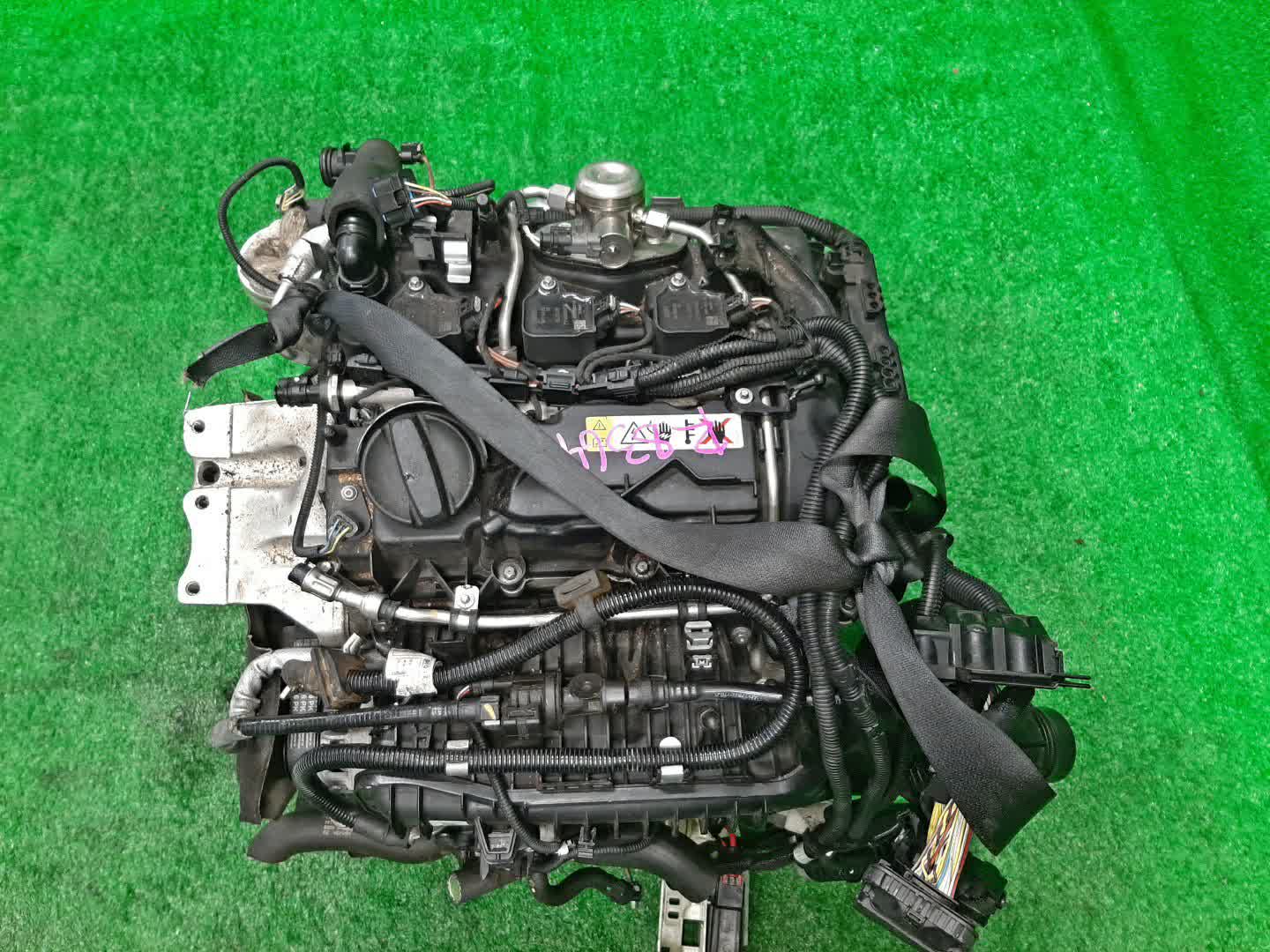 Двигатель MINI CABRIO, HATCH F57, F55, F56 B38A12A B38A12A 1 ракурс