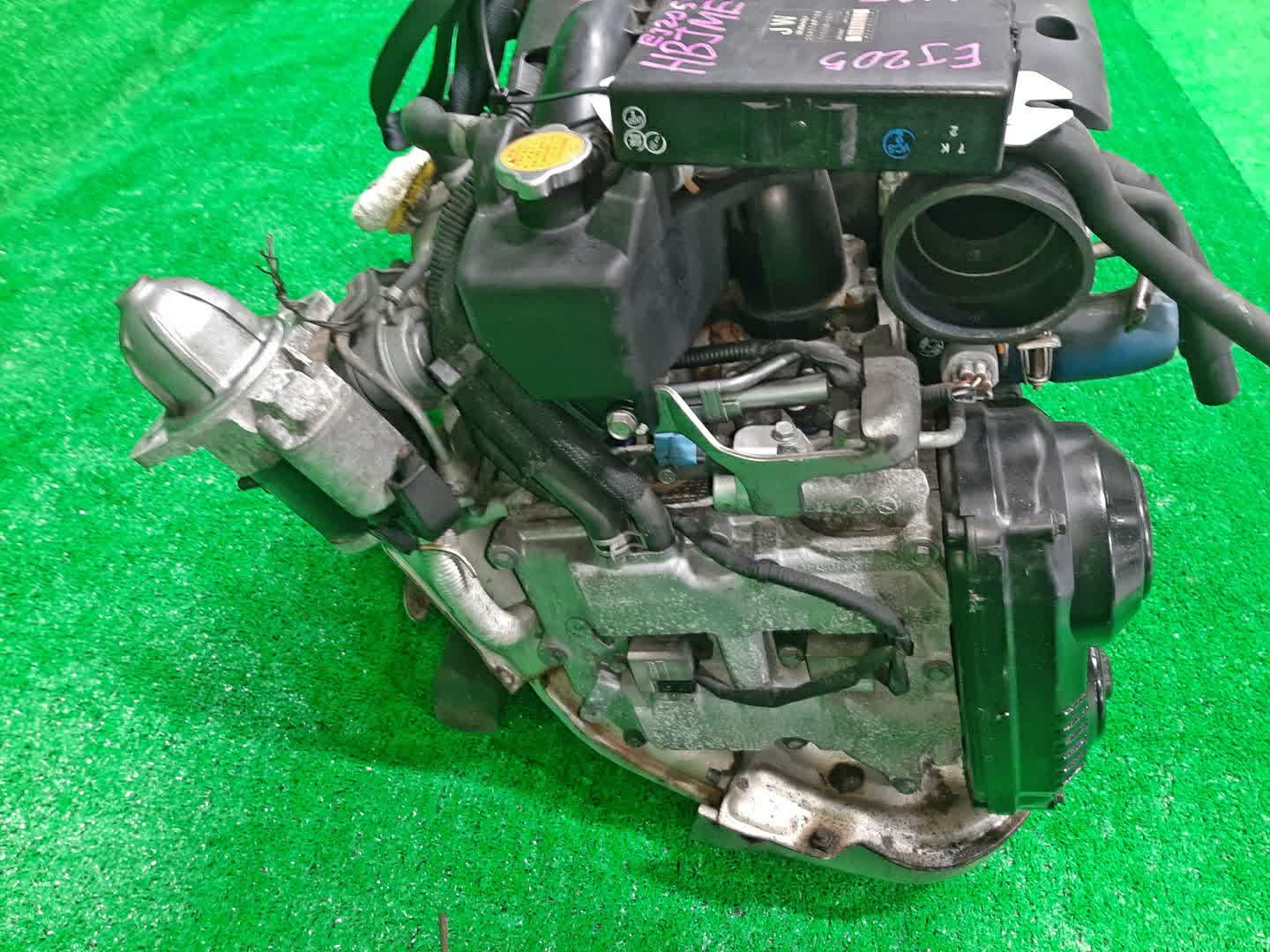 Двигатель SUBARU EXIGA YA5, YA4 EJ205 EJ205HBJME 3 ракурс