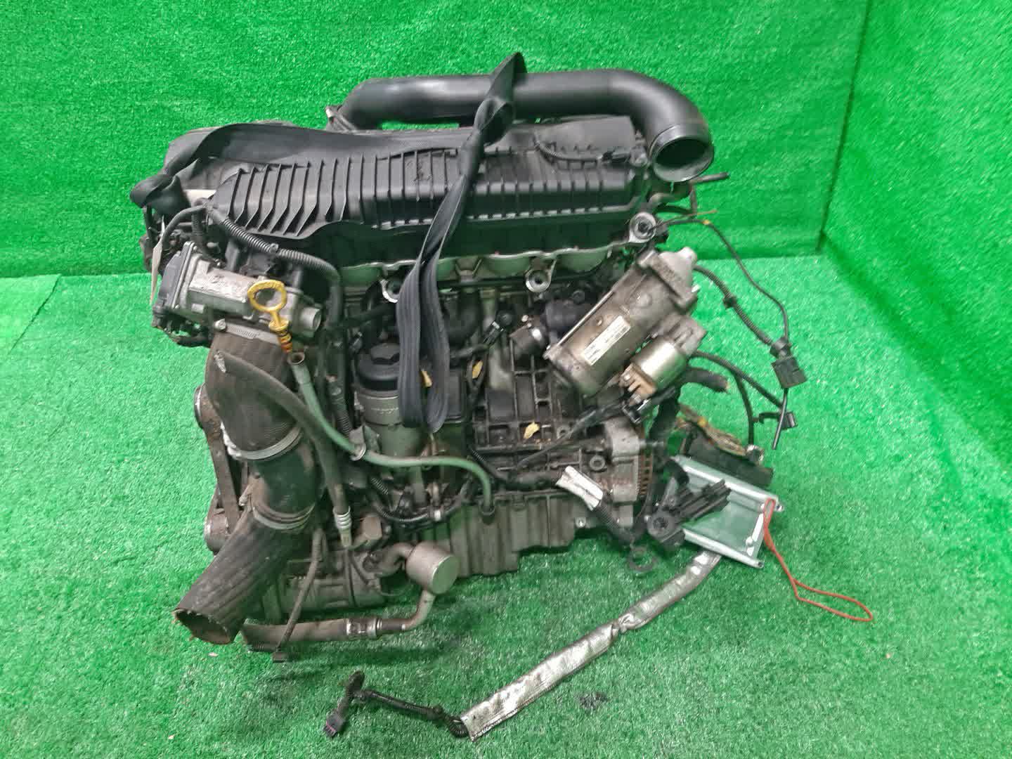 Двигатель VOLVO V40 MZ63, MV B5204T9 4662375 4 ракурс