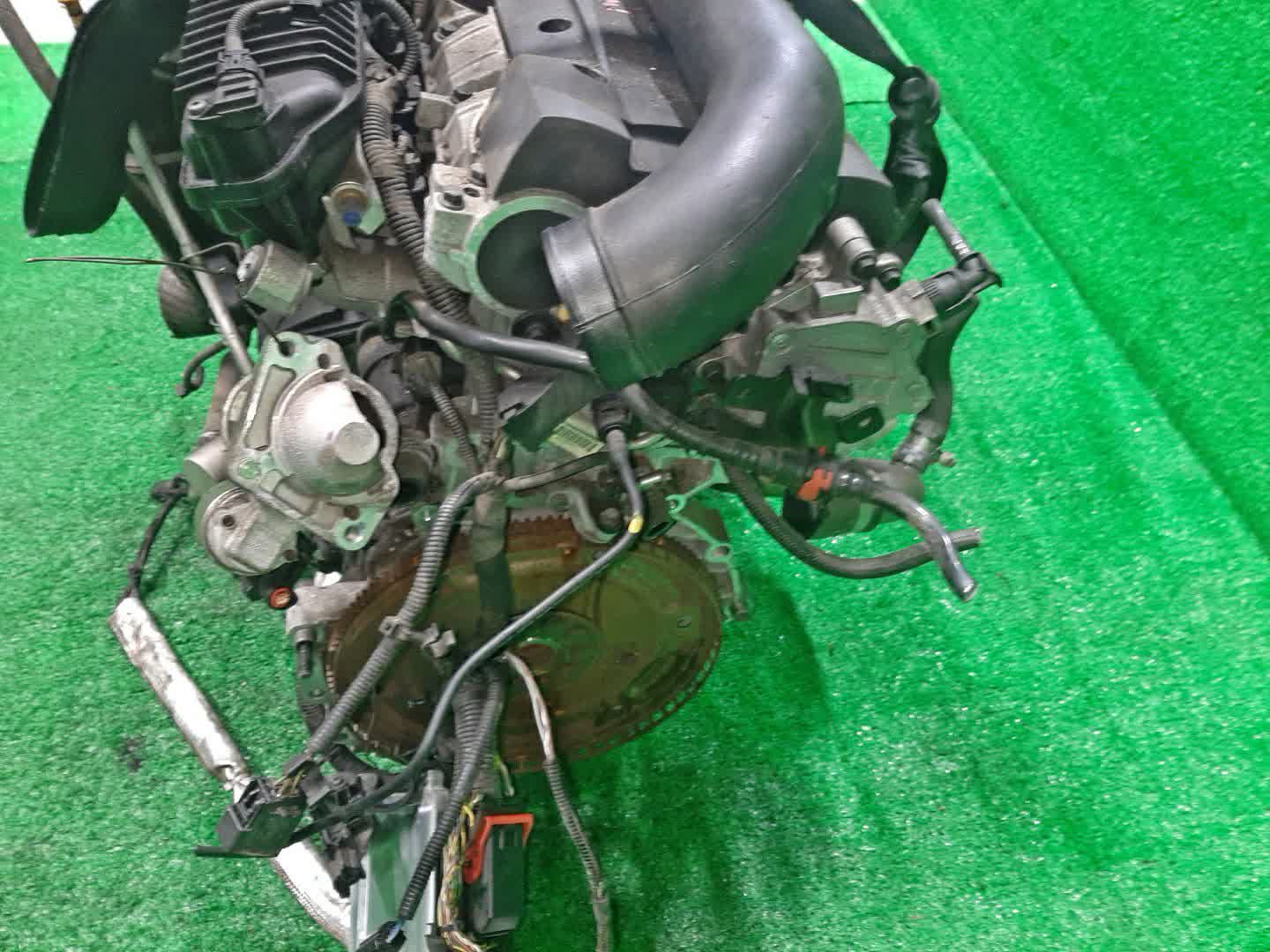 Двигатель VOLVO V40 MZ63, MV B5204T9 4662375 5 ракурс