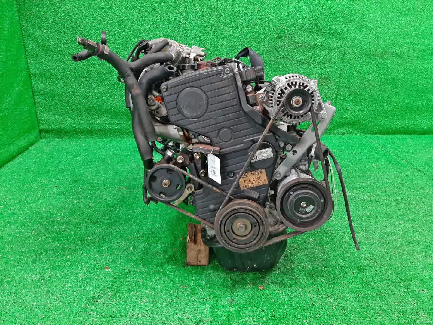 Двигатель TOYOTA CAMRY, CELICA, CORONA EXIV, VISTA, CARINA ED SV32, SV33, ST182, ST183 3S-FE TPAM 2 ракурс
