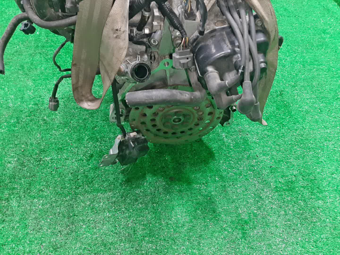 Двигатель HONDA CIVIC, DOMANI, INTEGRA, PARTNER, CIVIC FERIO EK3, MB3, EY7 D15B 6100739 5 ракурс