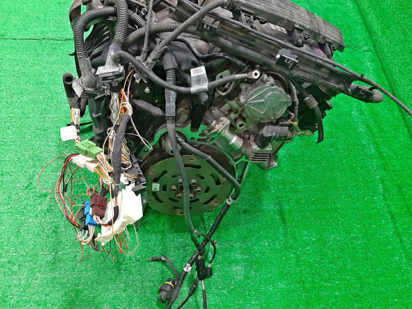 Двигатель BMW 3-Series, 1-Series, 120i, 320i, 318i E90, E91, E93, E92, E87, E88, E82, E81 N43B20AA, N43B20A N43B20AA 5 ракурс
