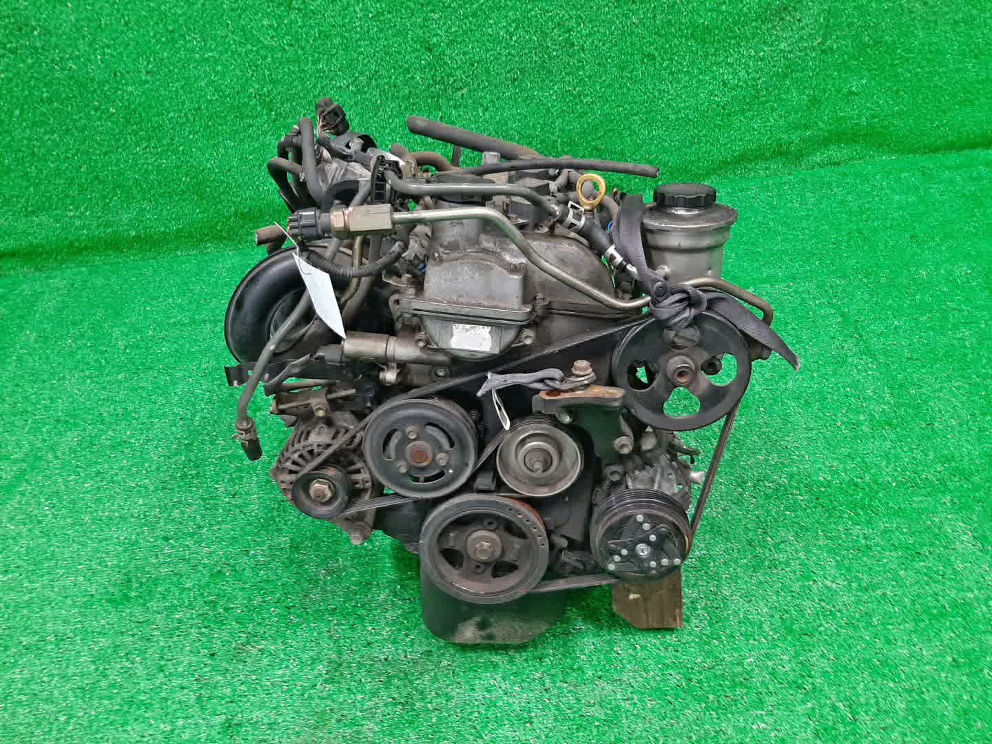 Двигатель TOYOTA PLATZ, VITZ SCP11, SCP10 1SZ-FE 0260320 2 ракурс