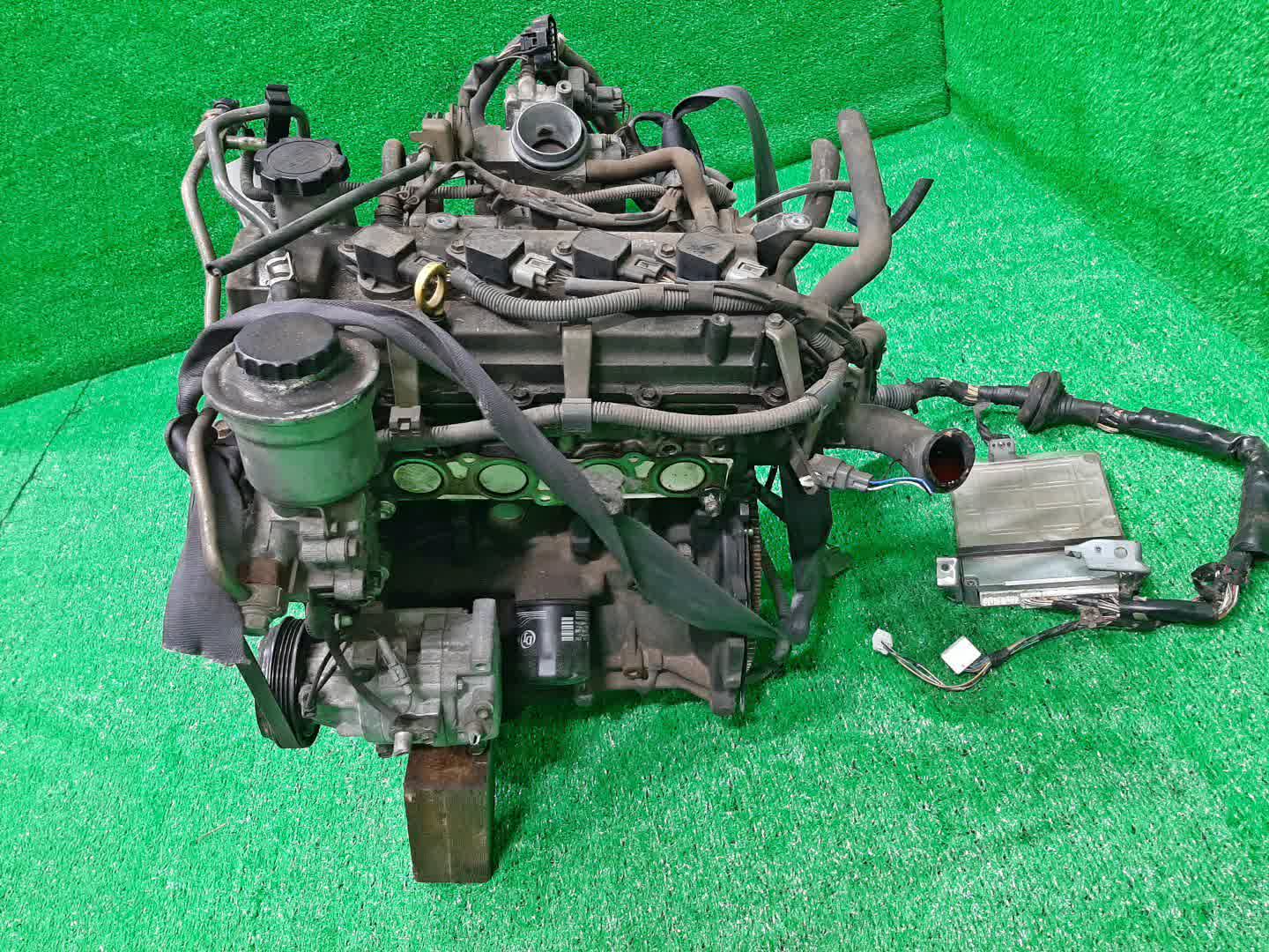 Двигатель TOYOTA PLATZ, VITZ SCP11, SCP10 1SZ-FE 0260320 4 ракурс