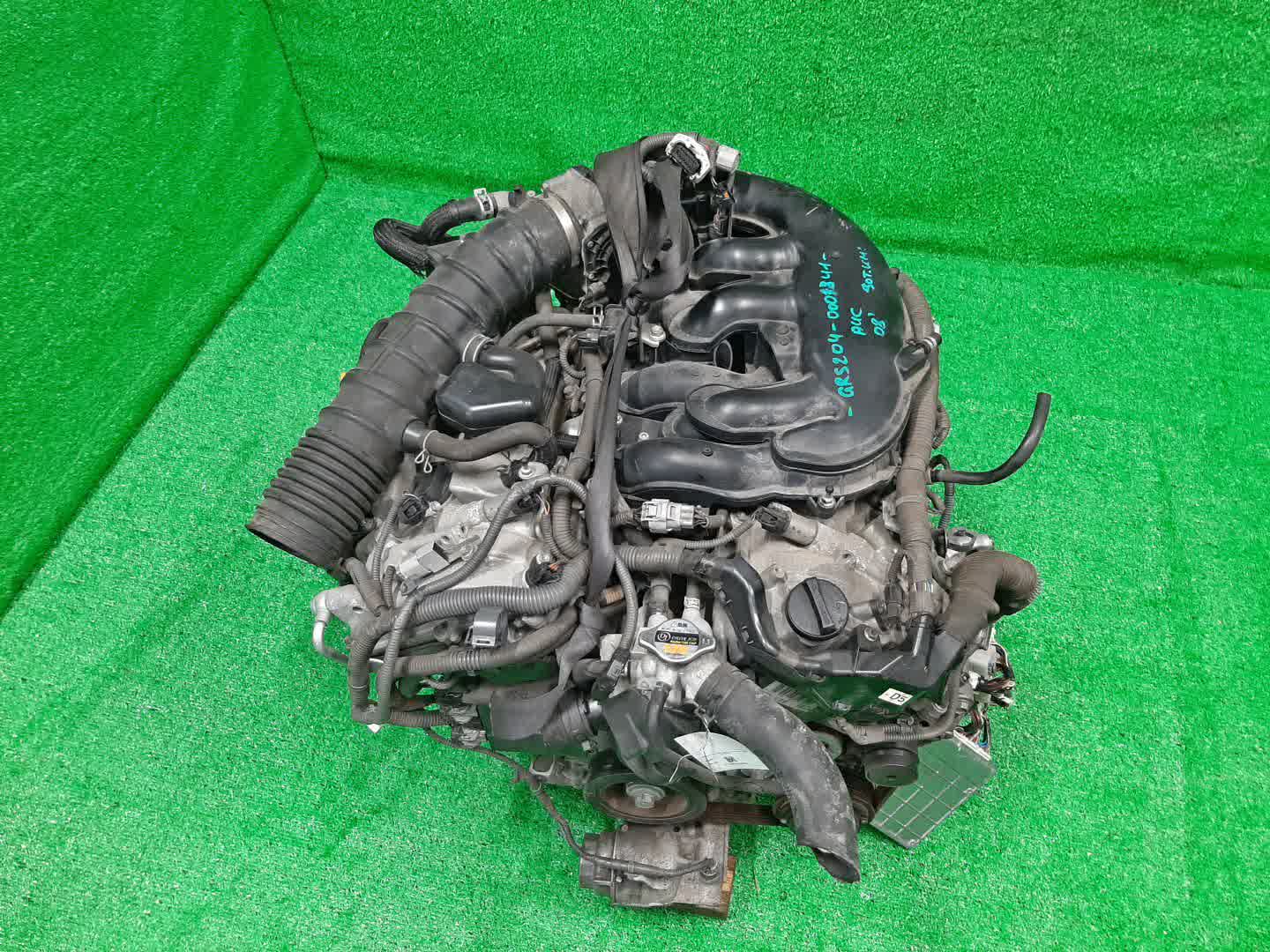 Двигатель TOYOTA CROWN GRS204 2GR-FSE 8642421 1 ракурс