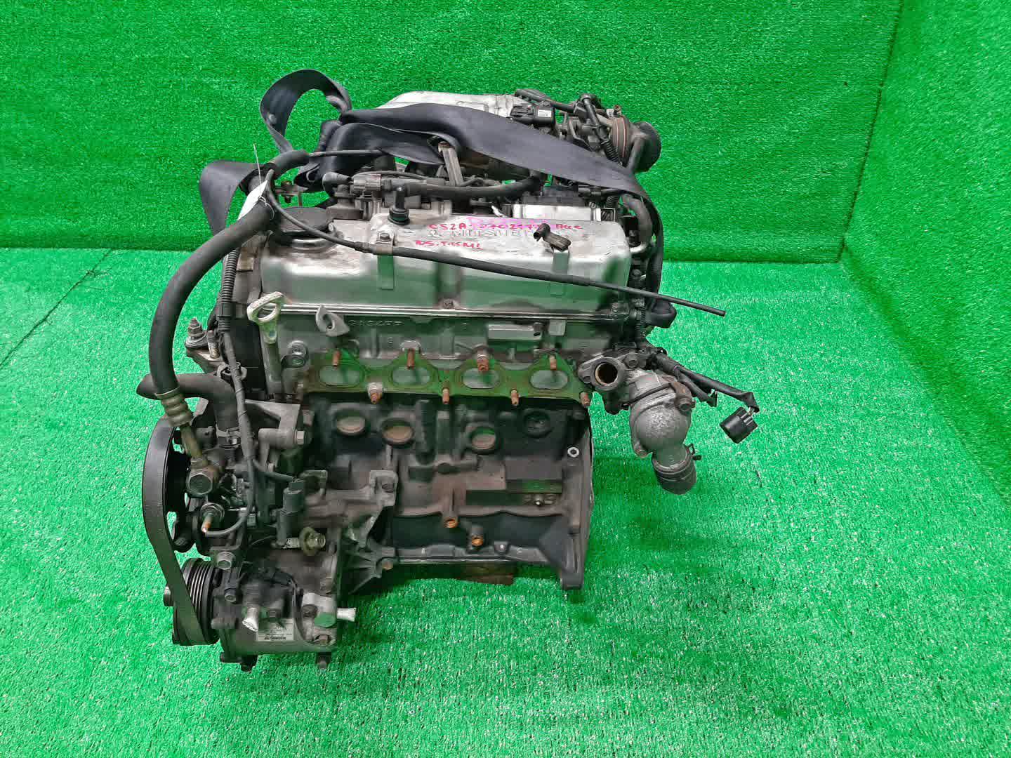 Двигатель MITSUBISHI LANCER CEDIA, LANCER, MIRAGE DINGO CS2A, CS2W, CS2V, CQ2A 4G15 HE GDI 4 ракурс Двигатель MITSUBISHI LANCER CEDIA, LANCER, MIRAGE DINGO CS2A, CS2W, CS2V, CQ2A 4G15 HE GDI 4 ракурс