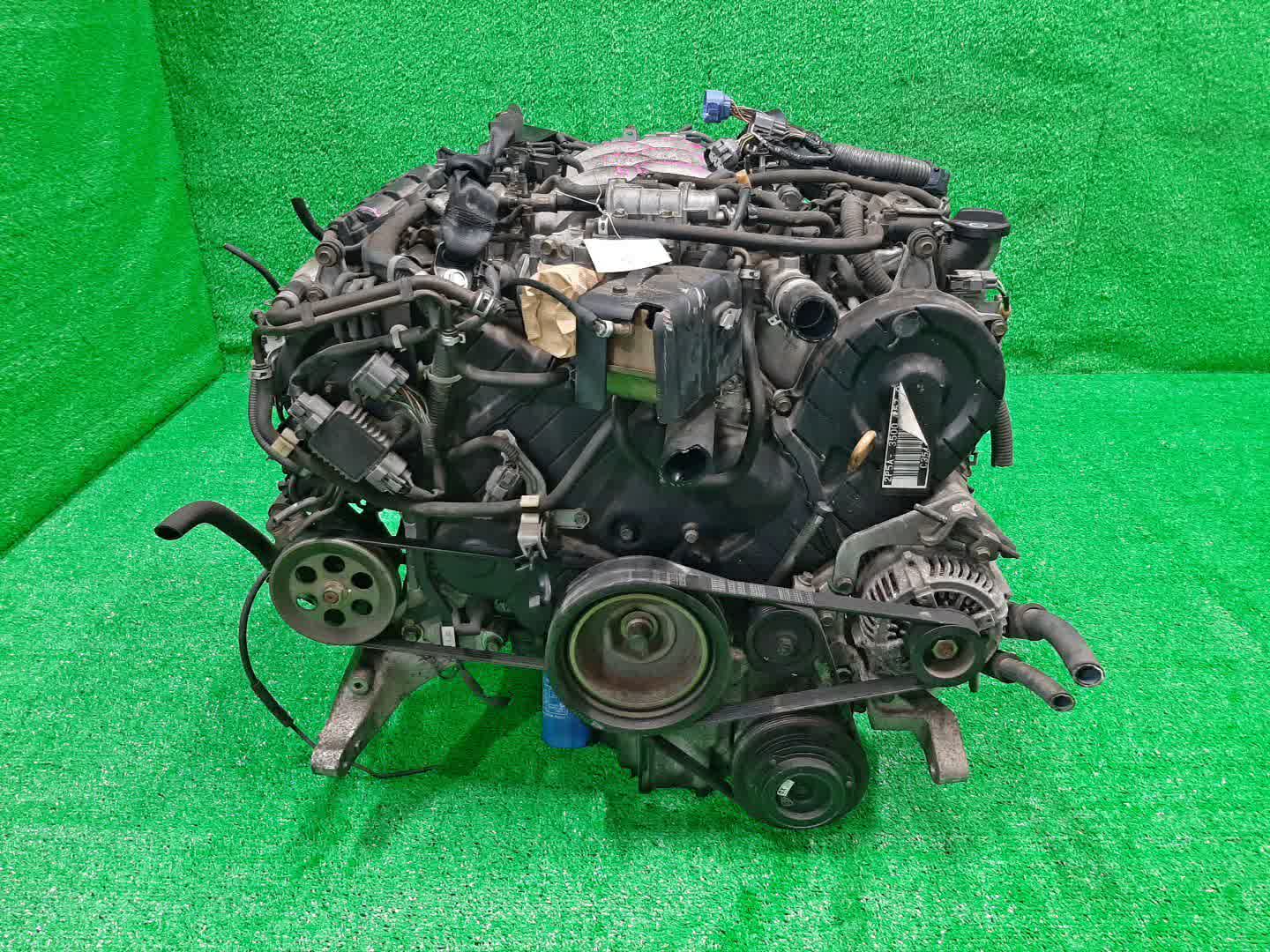 Двигатель HONDA LEGEND KA9 C35A 1070026 2 ракурс