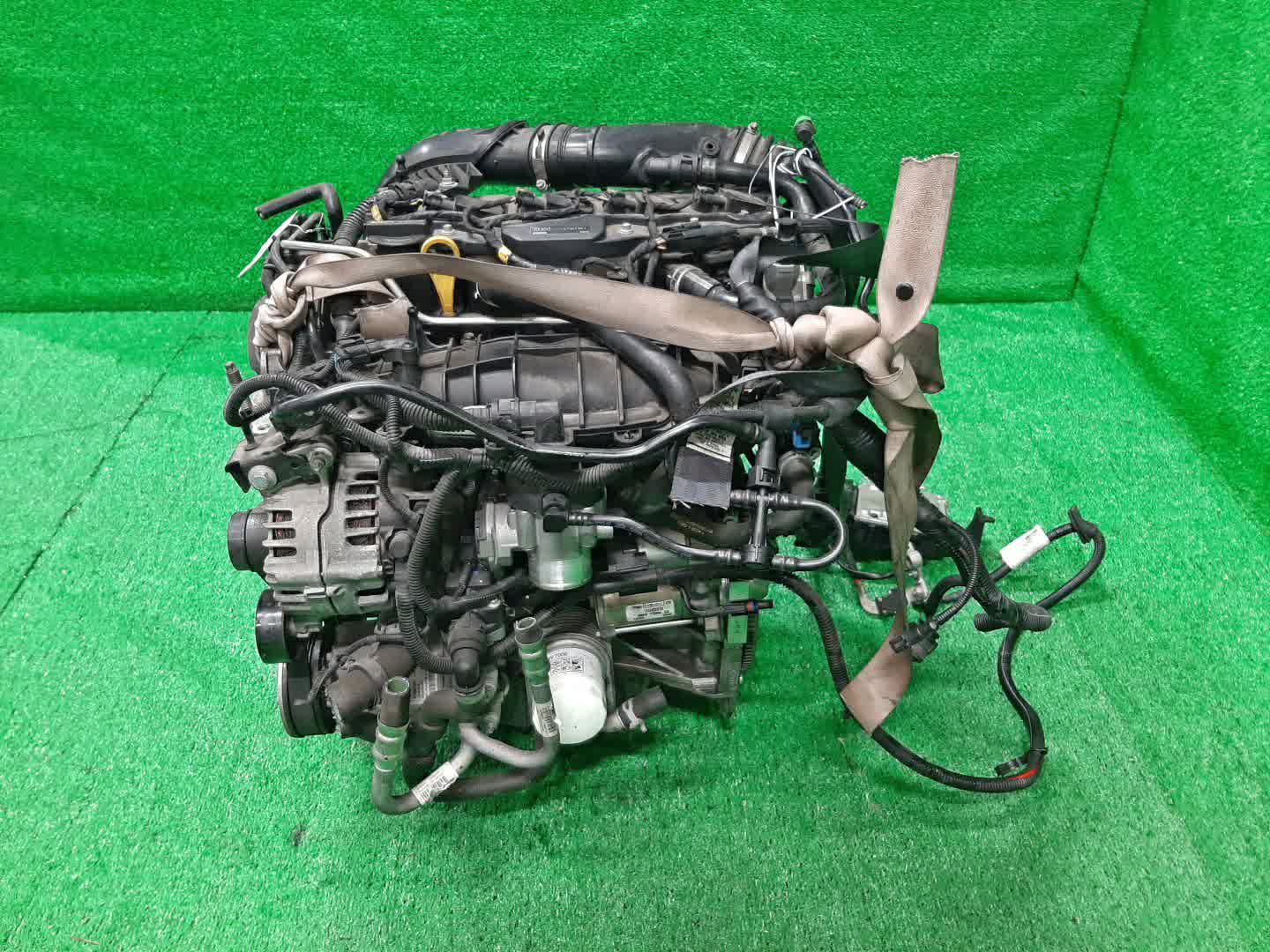 Двигатель VOLVO V60, S60, V40, V70, S80 FW48, FS48, MV48, BW48, AS B4164T 4134494 4 ракурс