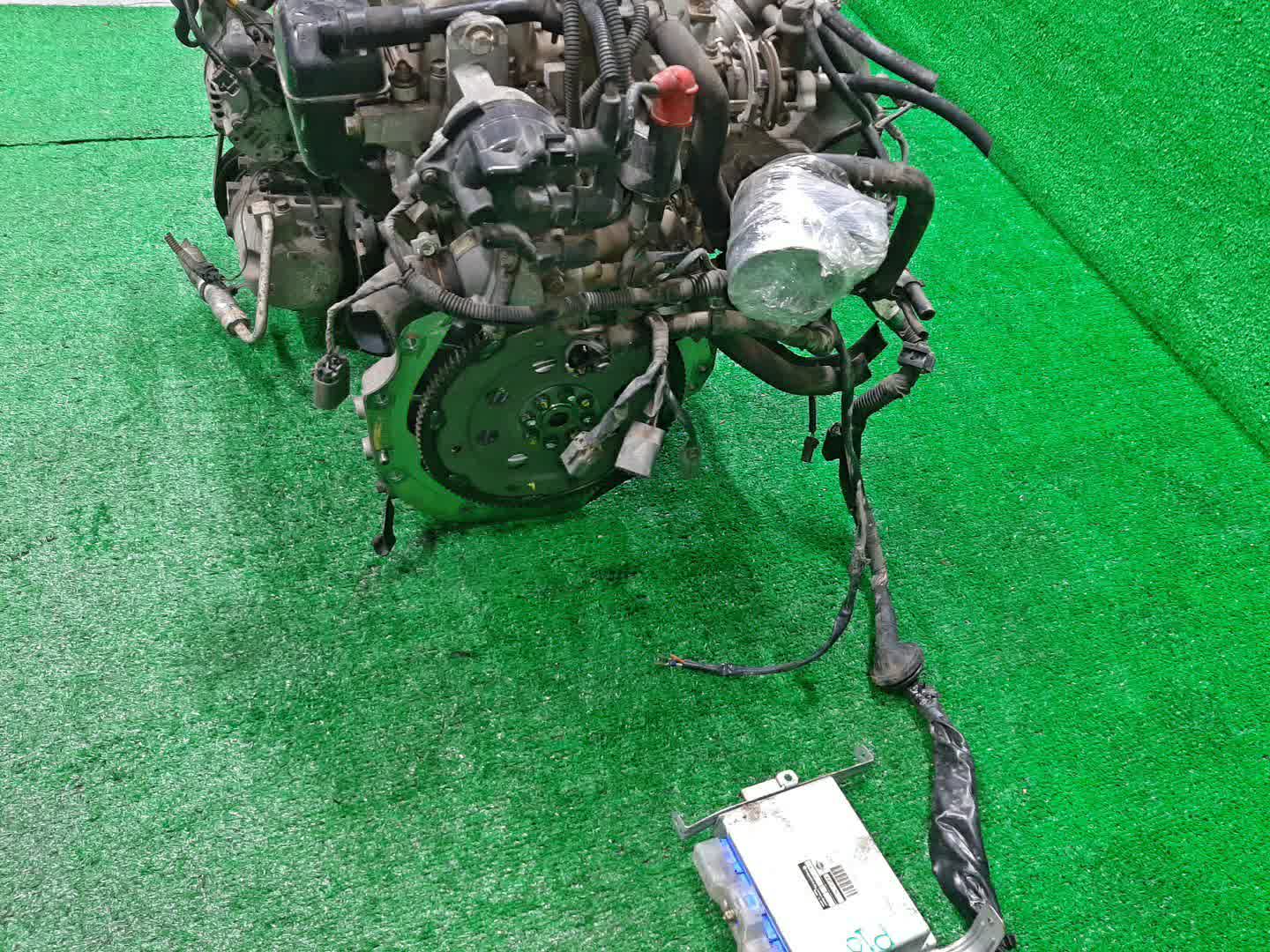 Двигатель NISSAN AVENIR, BLUEBIRD, PRIMERA, WINGROAD, PRESEA W10, EU13, P10, WHY10, PR10 SR18DE 480114A 5 ракурс Двигатель NISSAN AVENIR, BLUEBIRD, PRIMERA, WINGROAD, PRESEA W10, EU13, P10, WHY10, PR10 SR18DE 480114A 5 ракурс