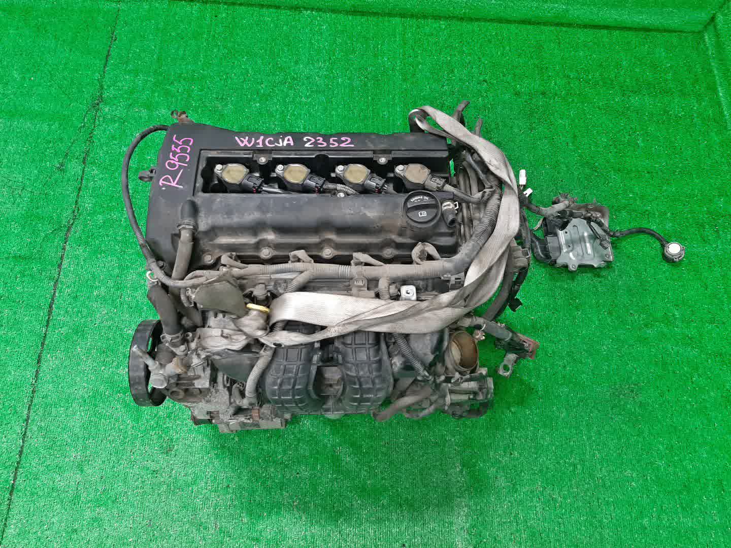 Двигатель MITSUBISHI OUTLANDER, DELICA D5 CW5W, CV5W 4B12 AH9849 1 ракурс