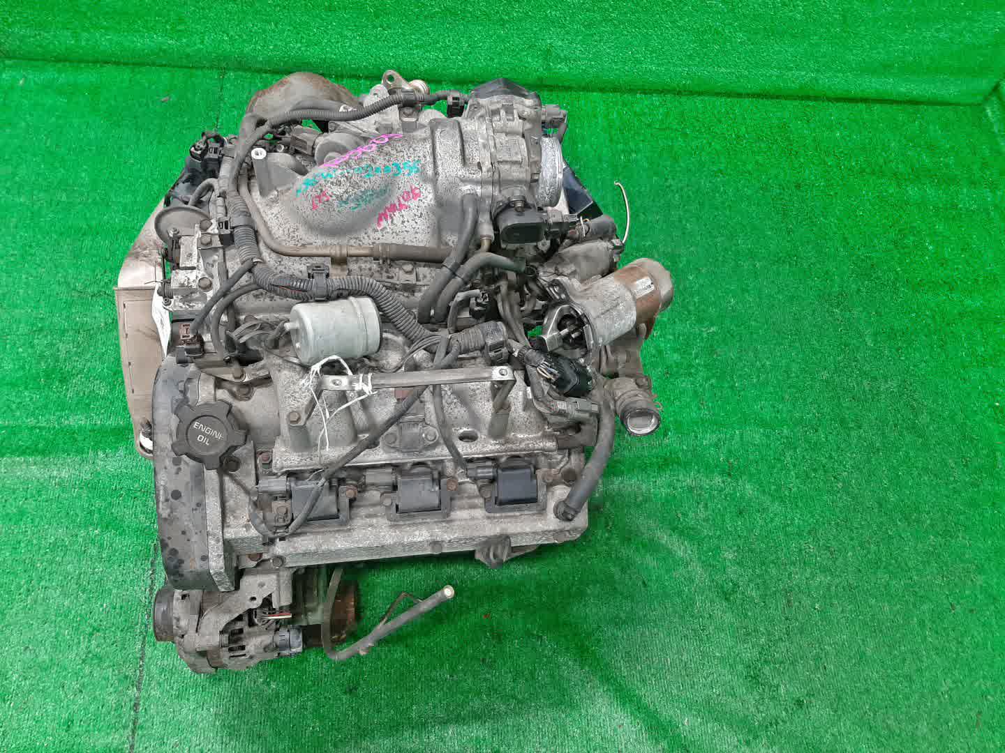 Двигатель MITSUBISHI CHARIOT GRANDIS N96W, N86W 6G72 MT5567 1 ракурс Двигатель MITSUBISHI CHARIOT GRANDIS N96W, N86W 6G72 MT5567 1 ракурс
