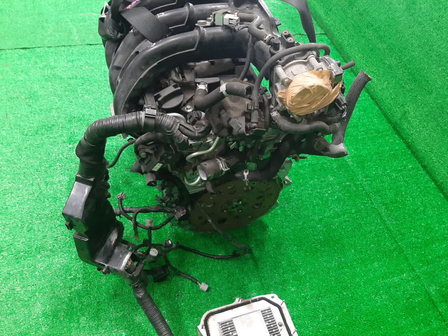 Двигатель NISSAN SERENA GFC27, GC27 MR20DD 942918B 5 ракурс Двигатель NISSAN SERENA GFC27, GC27 MR20DD 942918B 5 ракурс