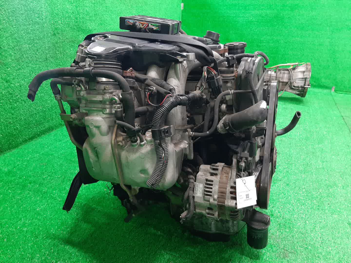 Двигатель MITSUBISHI PAJERO IO H76W 4G93T MD369956 3 ракурс Двигатель MITSUBISHI PAJERO IO H76W 4G93T MD369956 3 ракурс