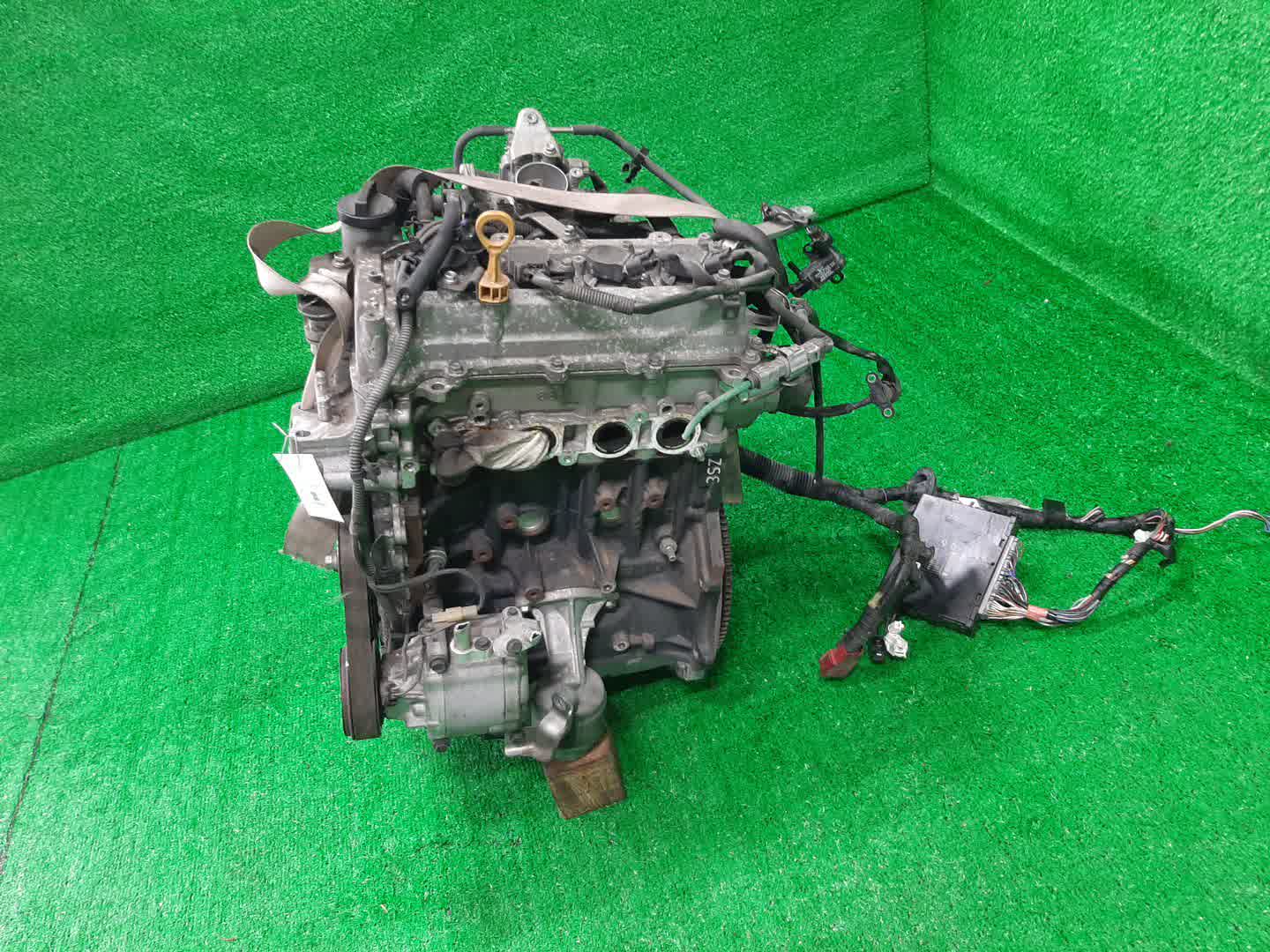 Двигатель TOYOTA BB, COO QNC21, M402S 3SZ-VE 2774921 4 ракурс